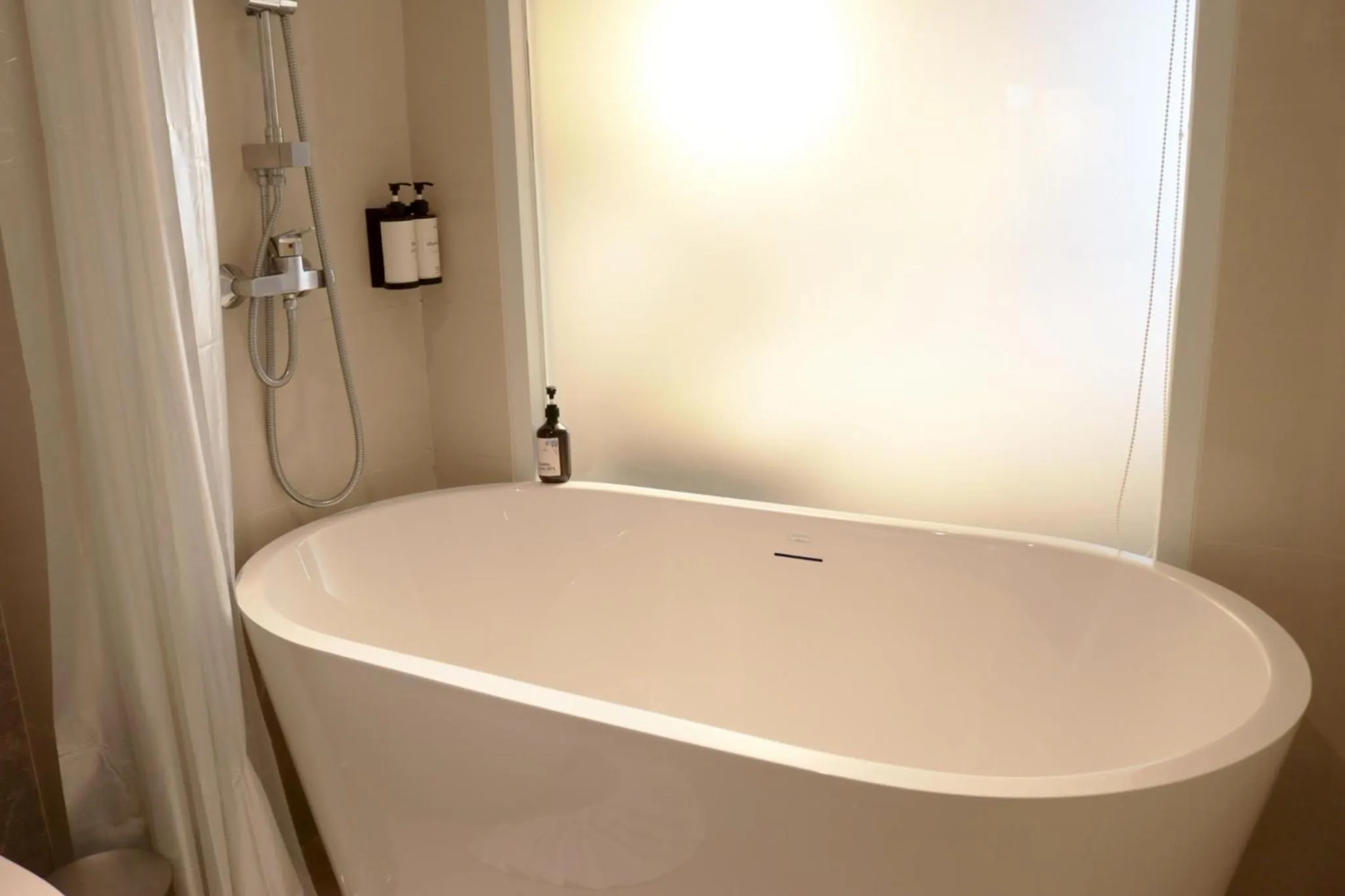 Bath in The Heritage Chiang Rai Hotel and Convention