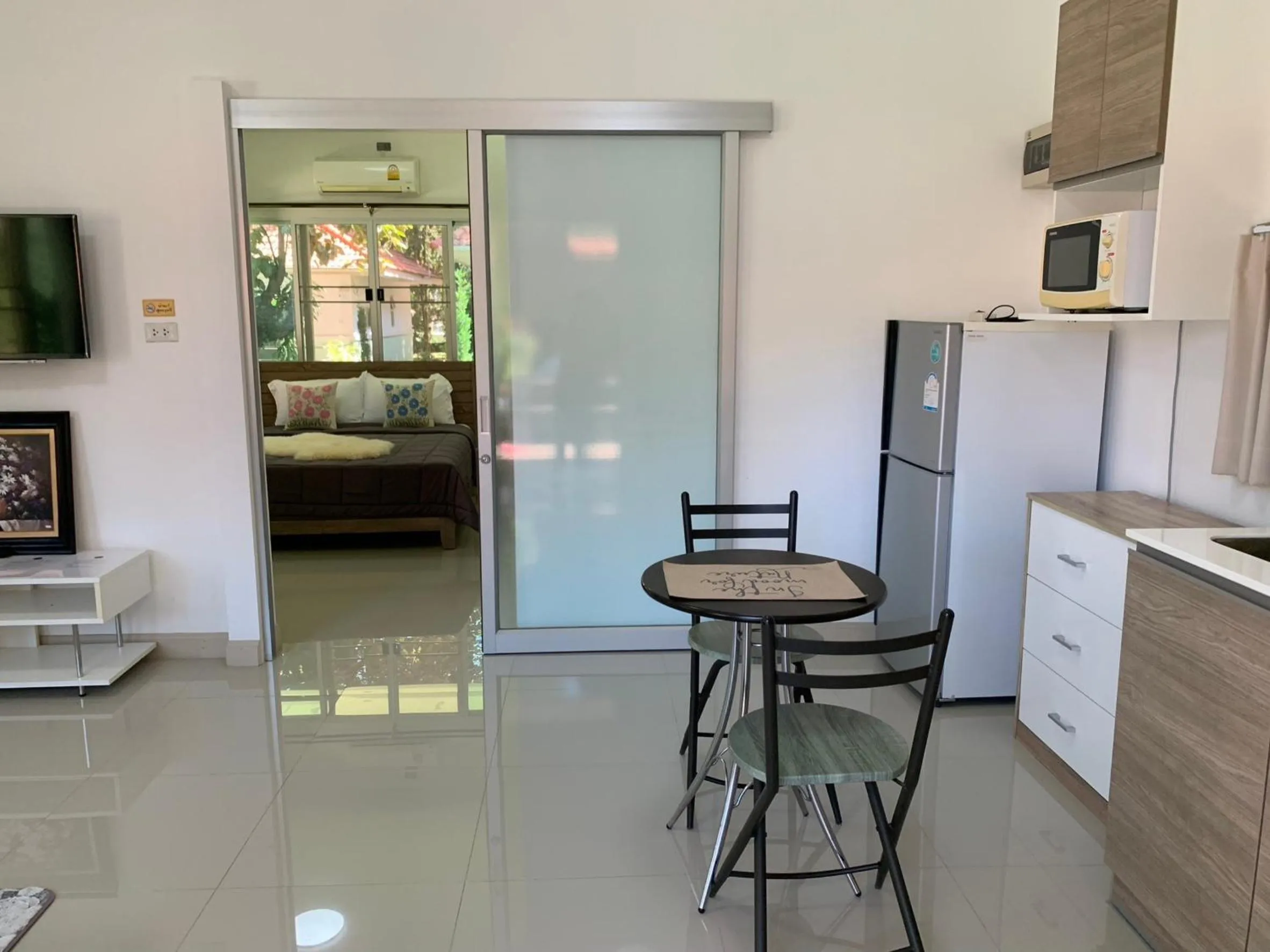 Dining area in Baan Ping Kan Longstay