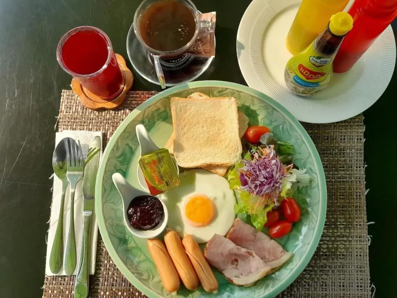 Food in Baan Pingkan Wellness Resort Food in Baan Pingkan Wellness Resort