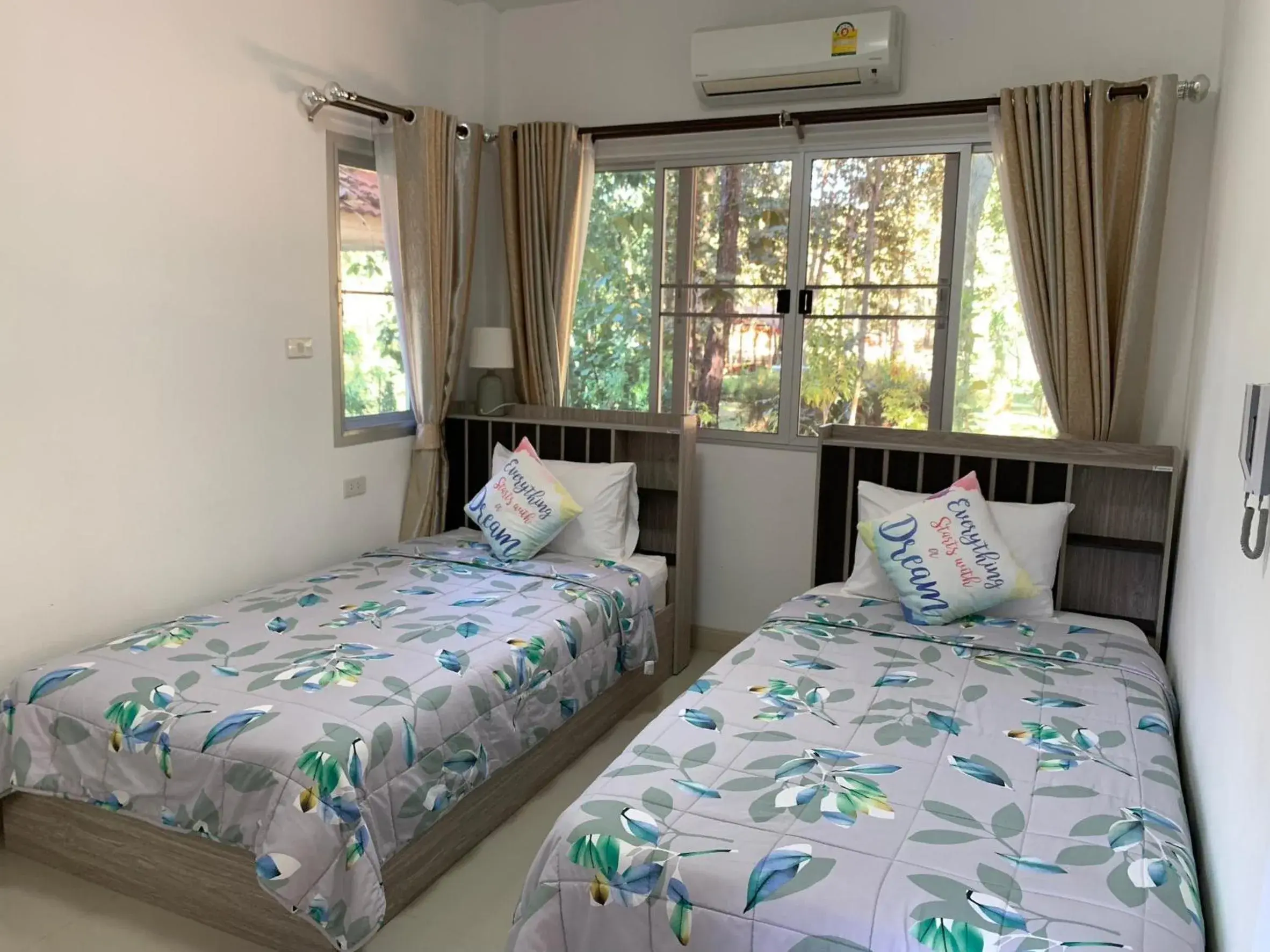 Deluxe Twin Room in Baan Ping Kan Longstay Deluxe Twin Room in Baan Ping Kan Longstay