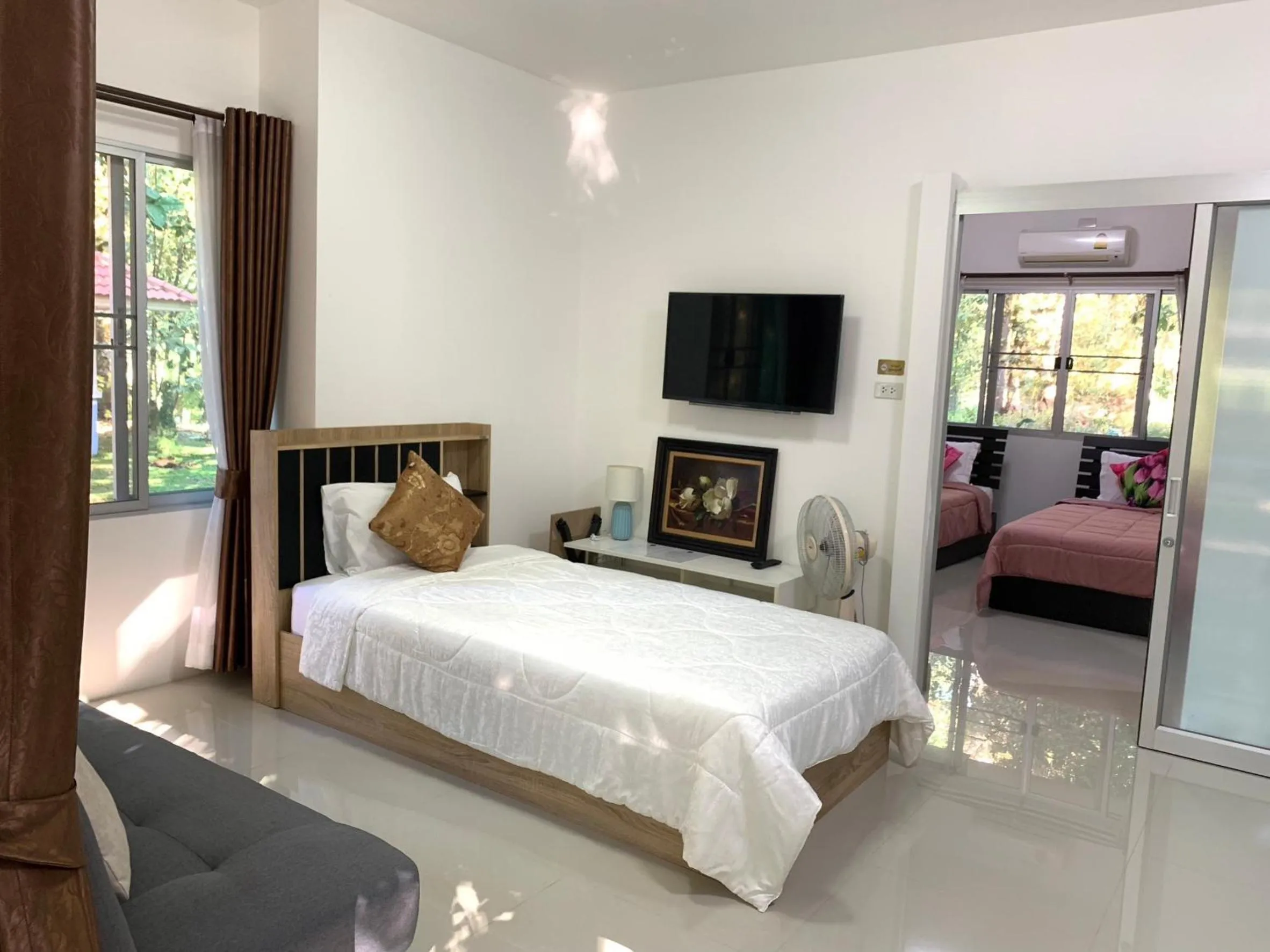Bedroom, Bed in Baan Ping Kan Longstay