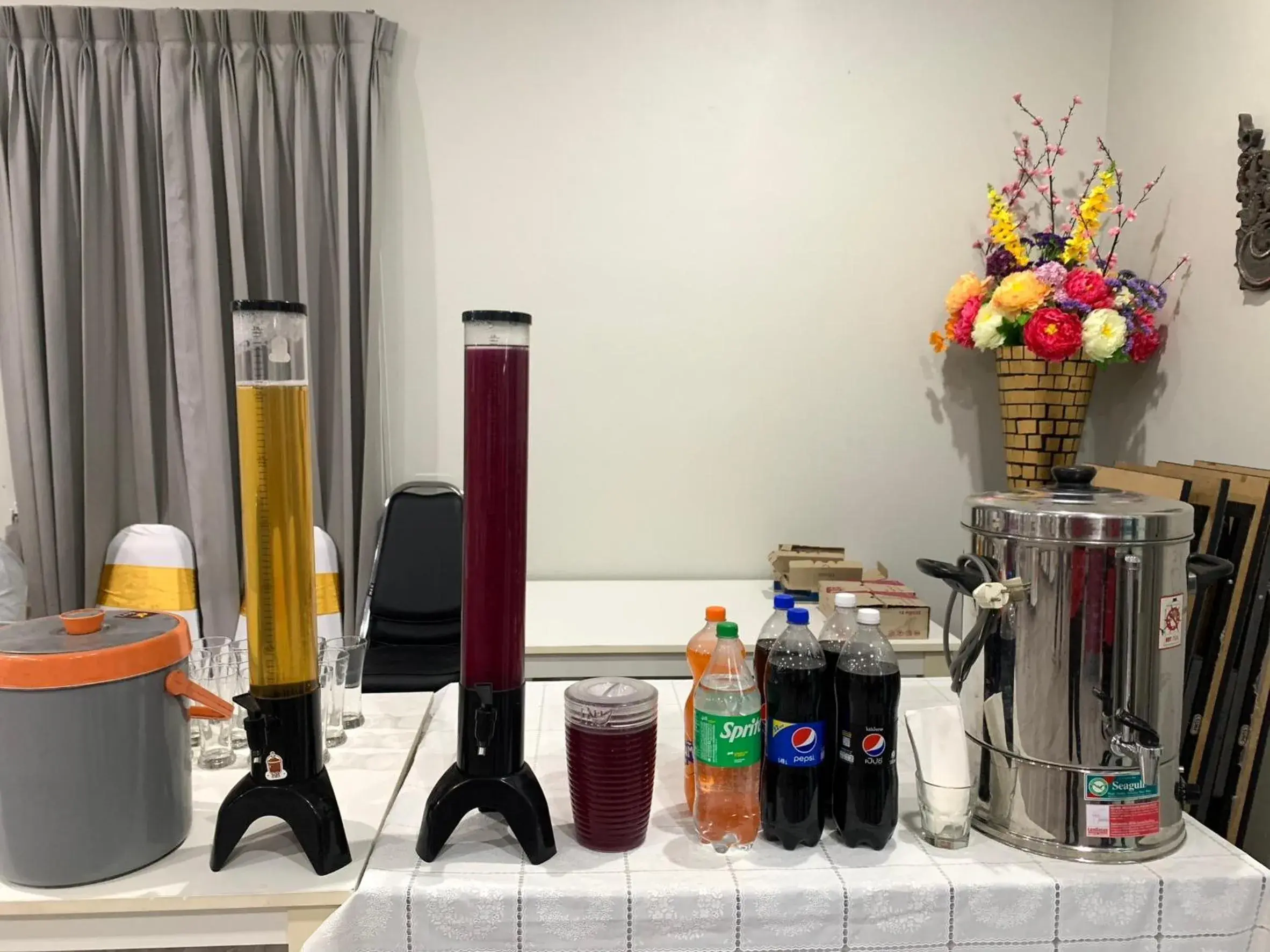 Food and drinks in Baan Pingkan Wellness Resort Food and drinks in Baan Pingkan Wellness Resort