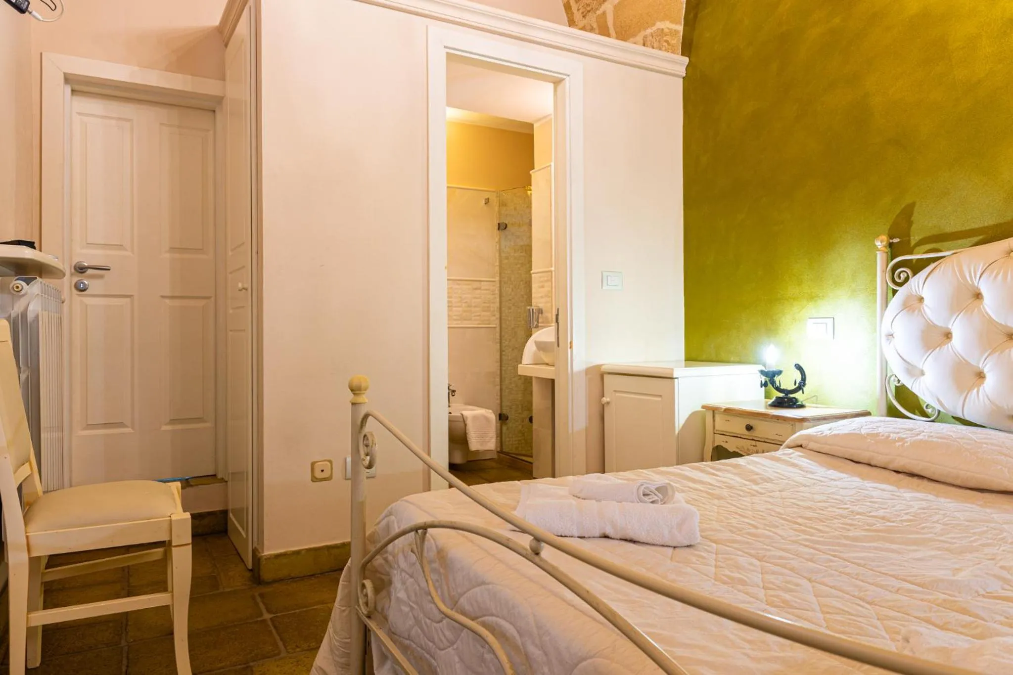Bed in Palazzo Aurora