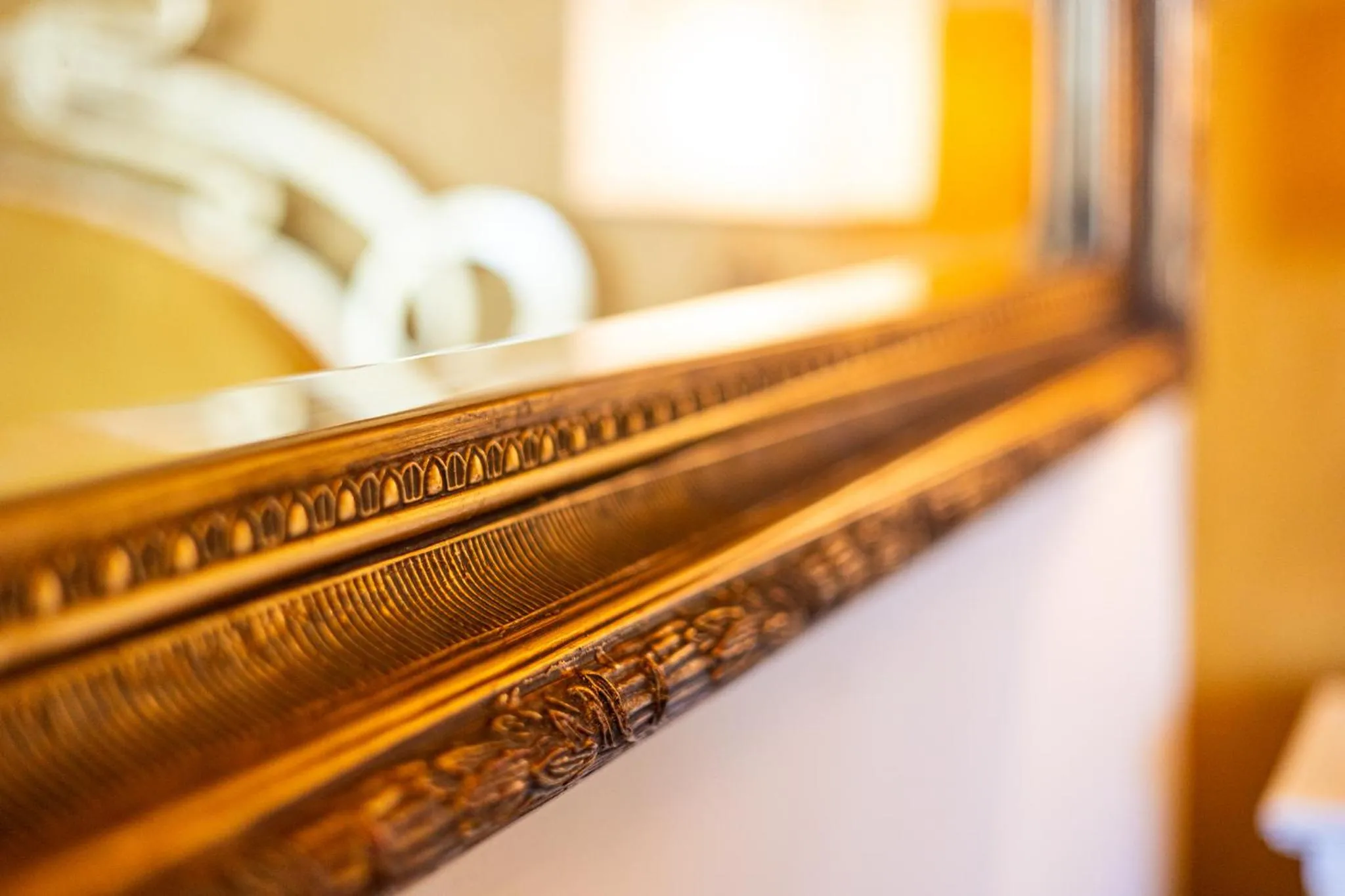 Decorative detail in Palazzo Aurora