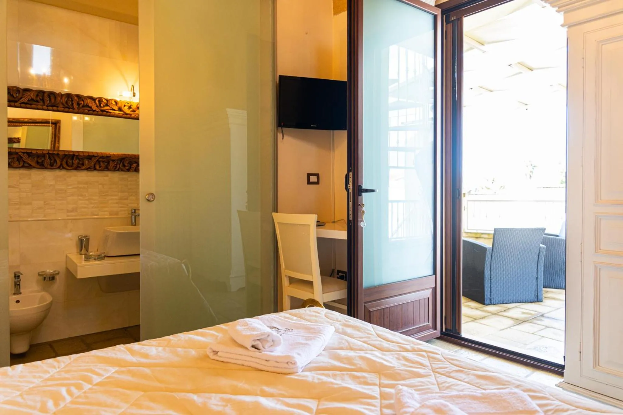 Bed in Palazzo Aurora