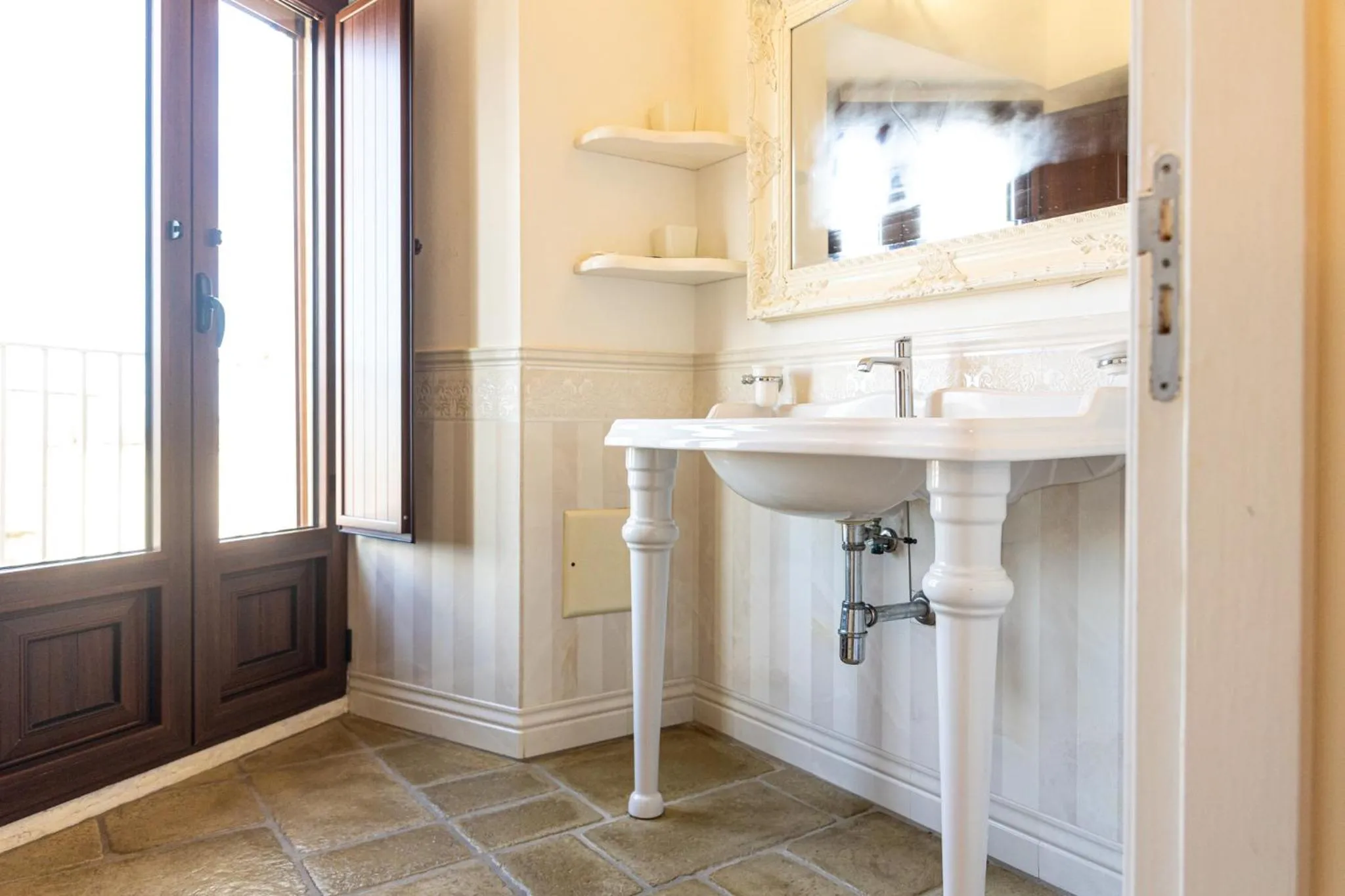 Bathroom in Palazzo Aurora