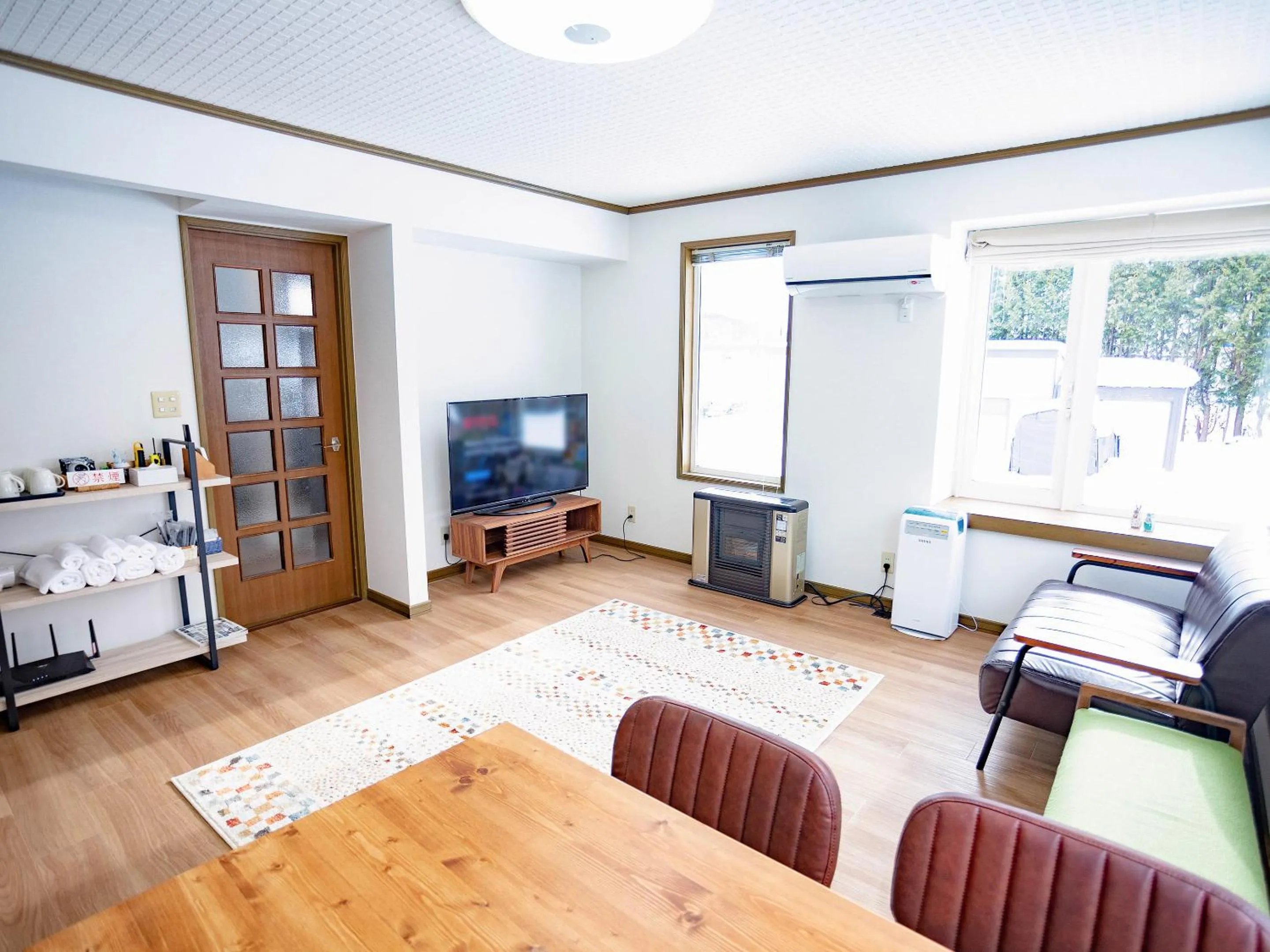 Living room in CHALET BURLAP FURANUI