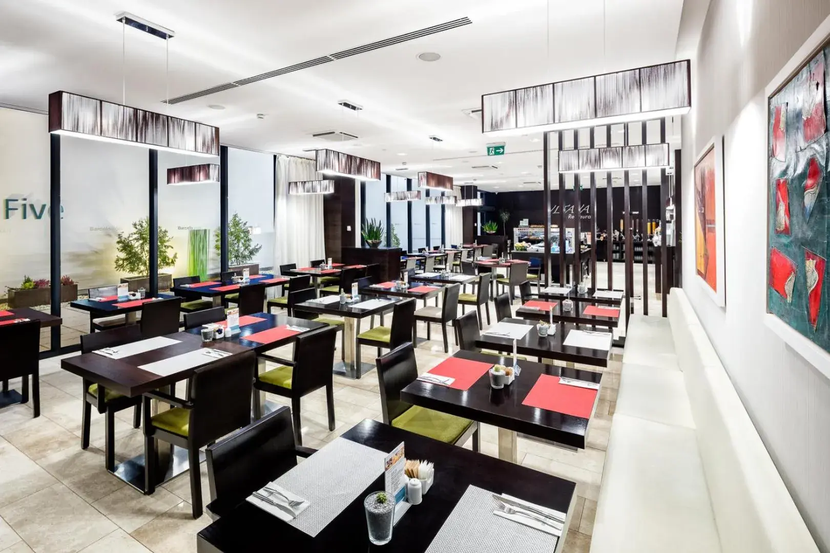 Restaurant/places to eat in Occidental Praha Five Restaurant/places to eat in Occidental Praha Five