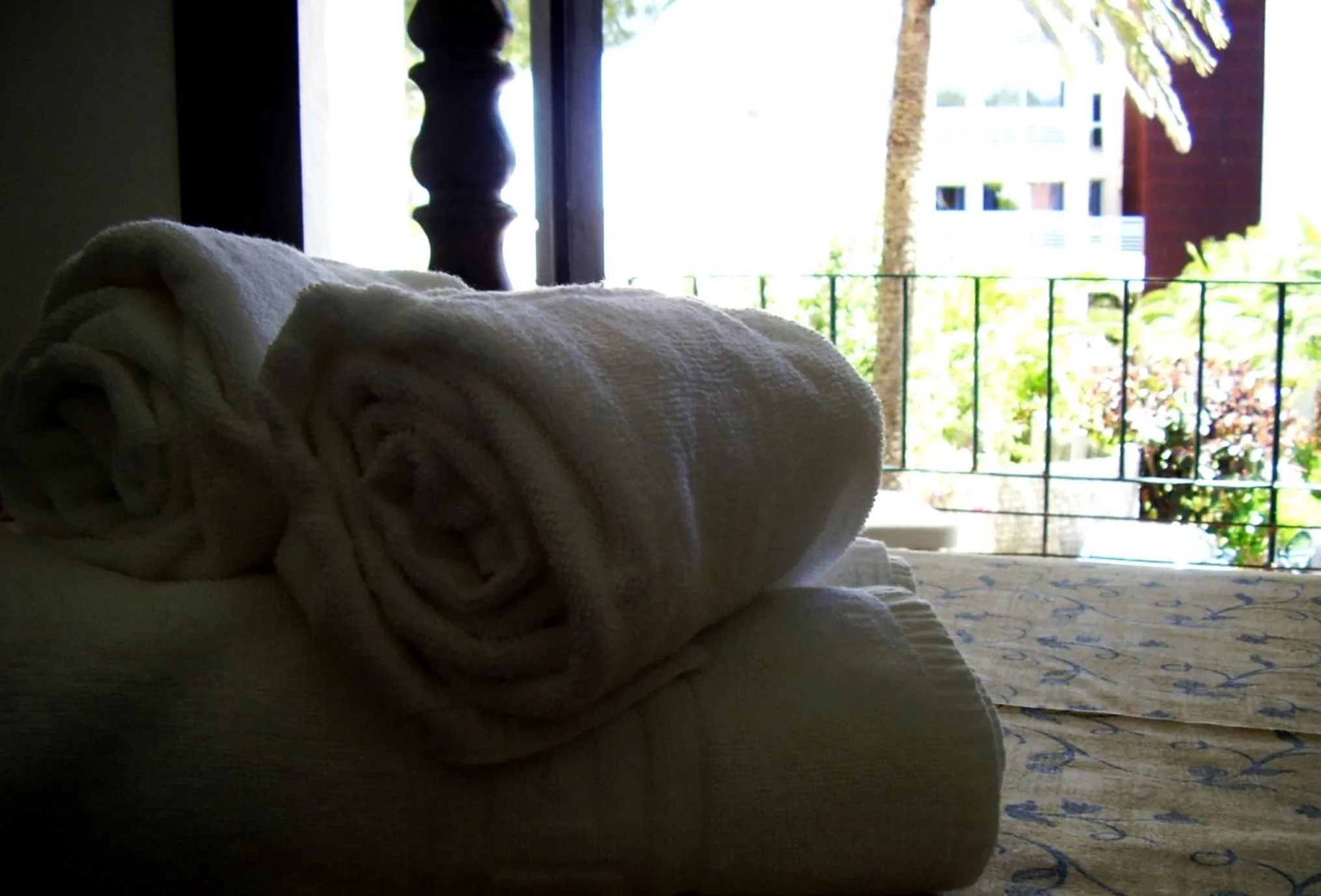 Bed in Zhimbad B&B by the sea