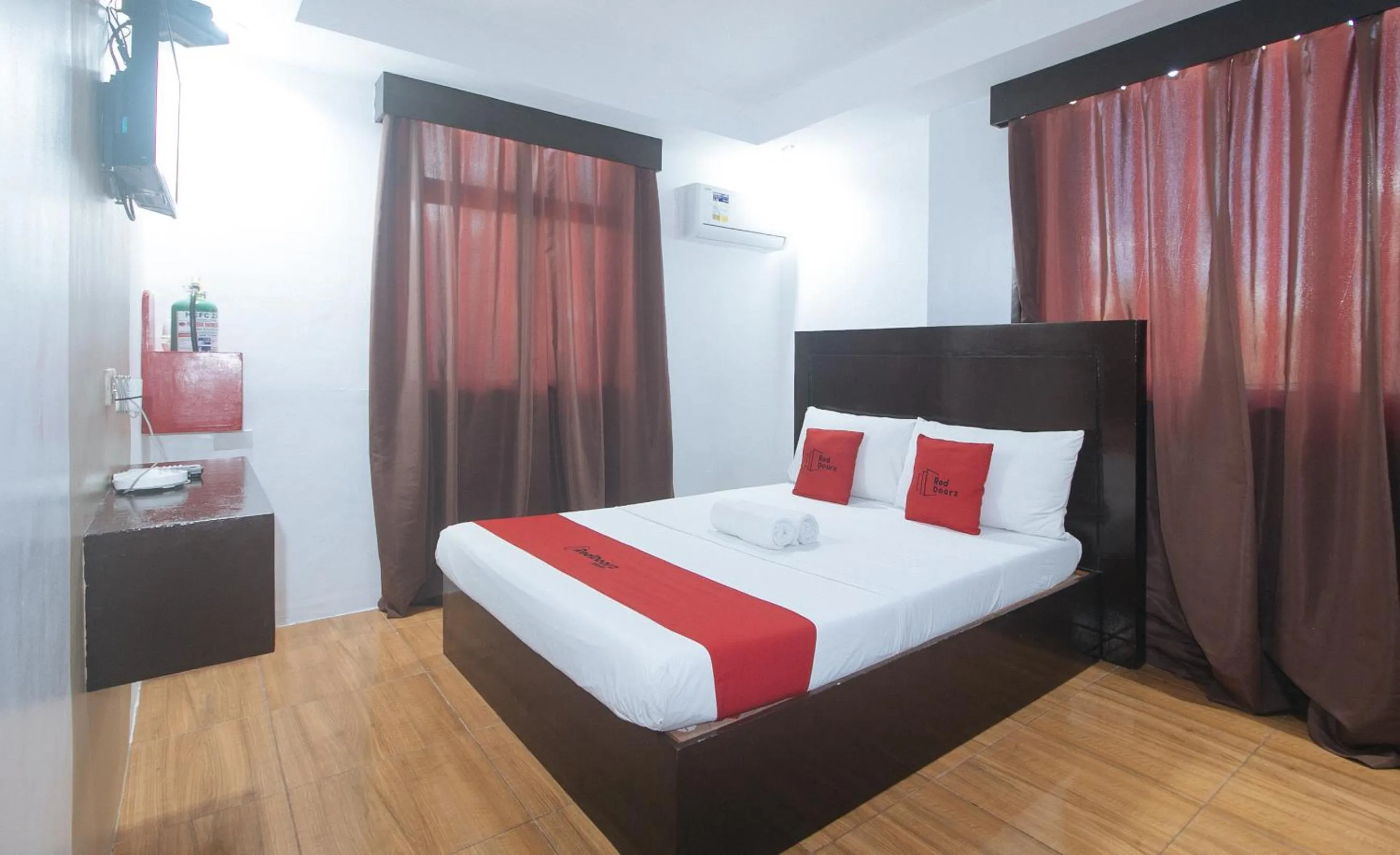 Bed in RedDoorz @ Junquera Extension Cebu