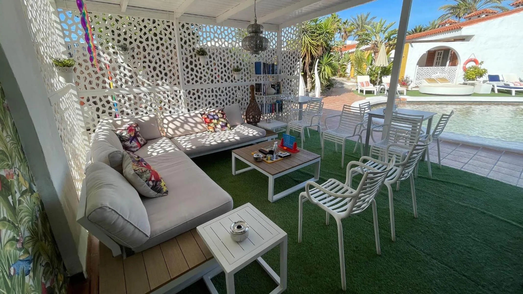 Lounge or bar in Rainbow Golf Bungalows, Gay Men-only Resort