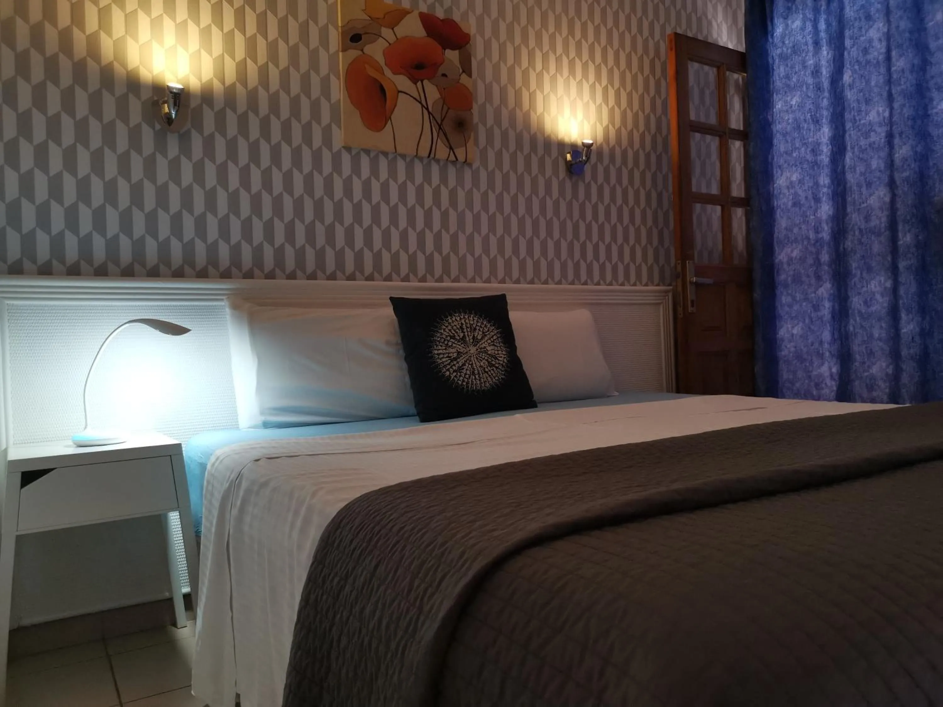 Bedroom, Bed in Rainbow Golf Bungalows, Gay Men-only Resort