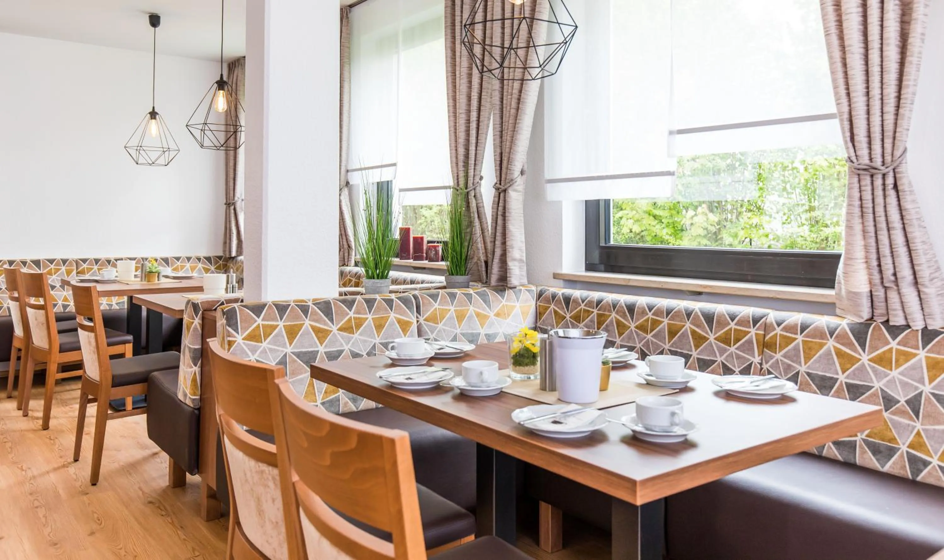 Restaurant/places to eat in Hotel Schwan