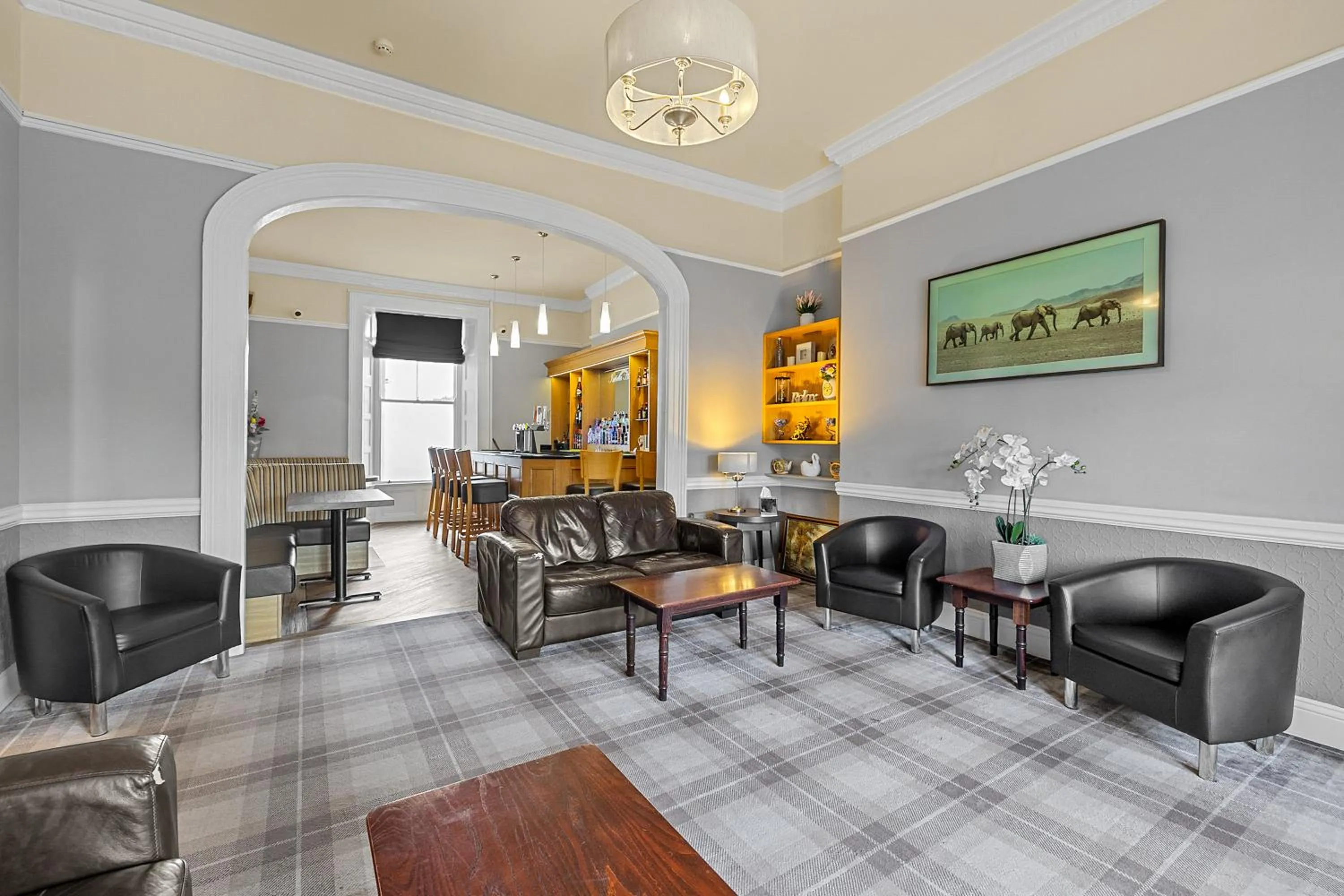 TV and multimedia in Invicta Hotel Plymouth