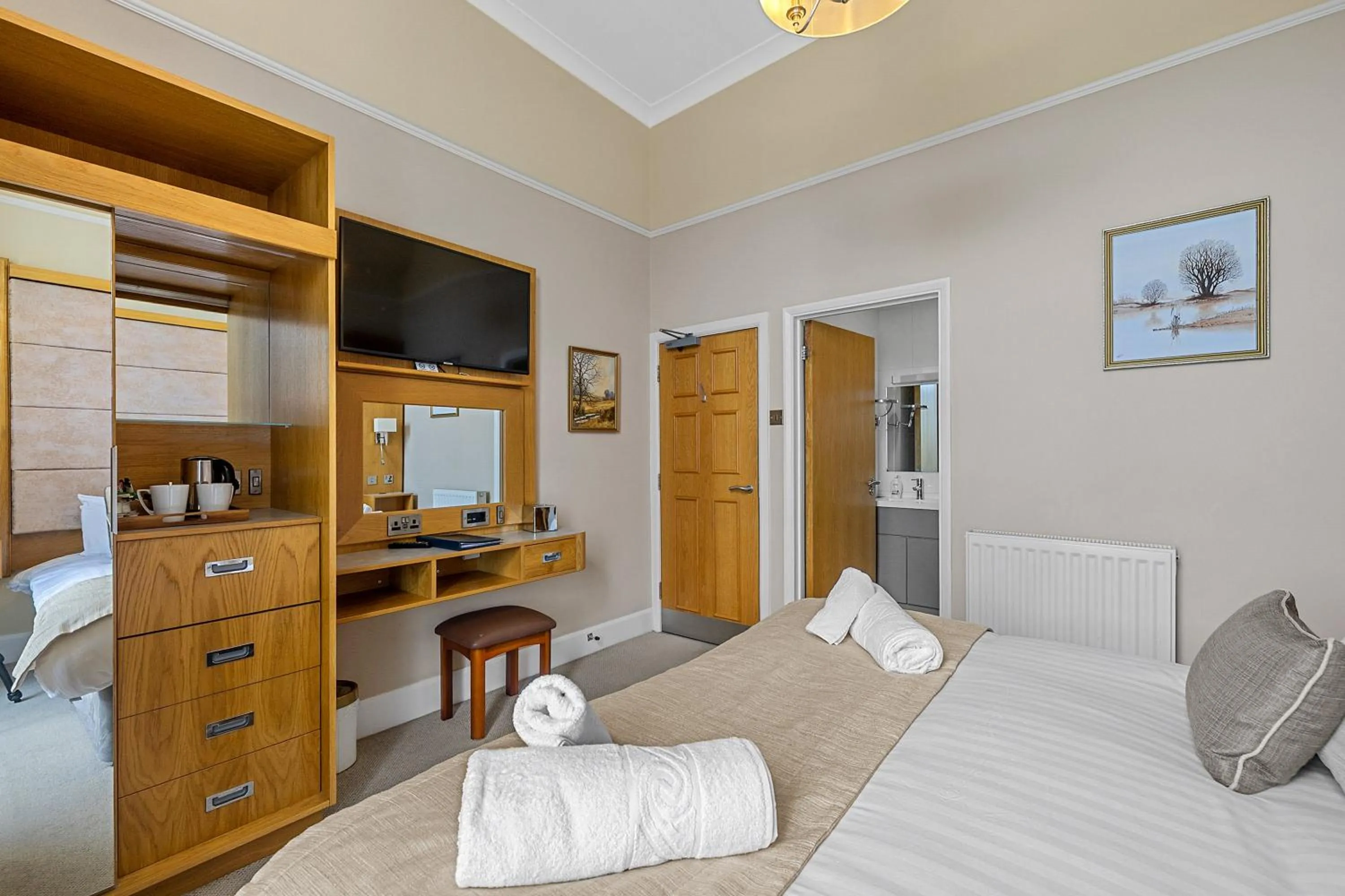 Bed in Invicta Hotel Plymouth