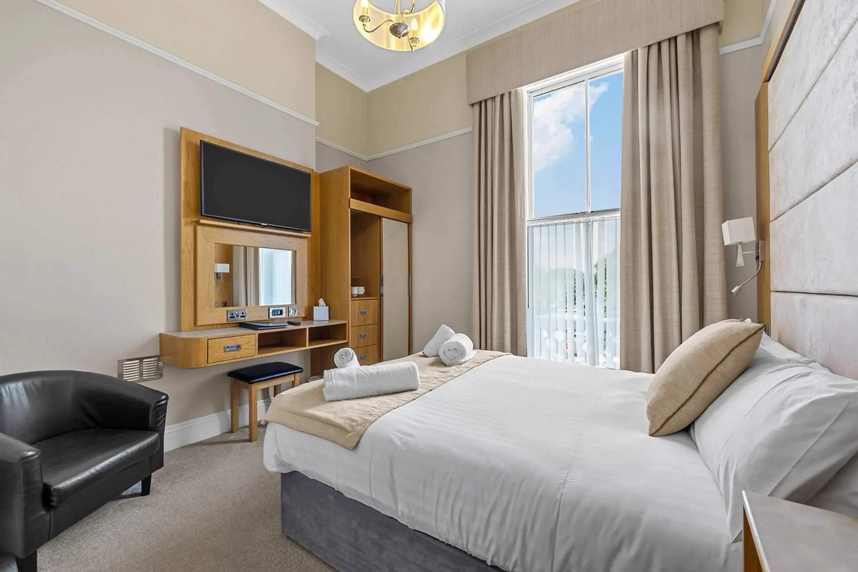 Bed in Invicta Hotel Plymouth Bed in Invicta Hotel Plymouth