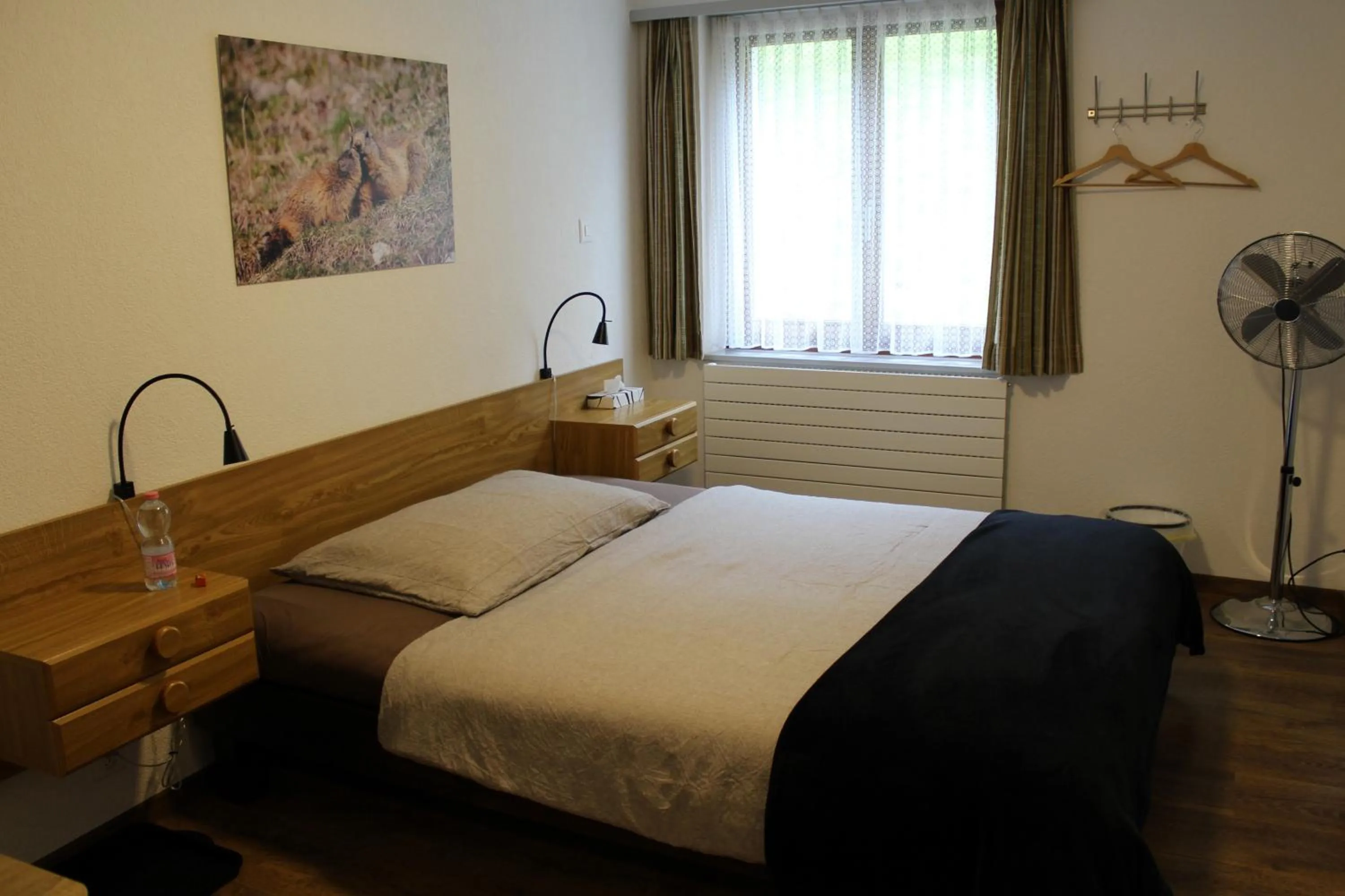 Bedroom, Bed in Bonne Auberge Les Bugnenets