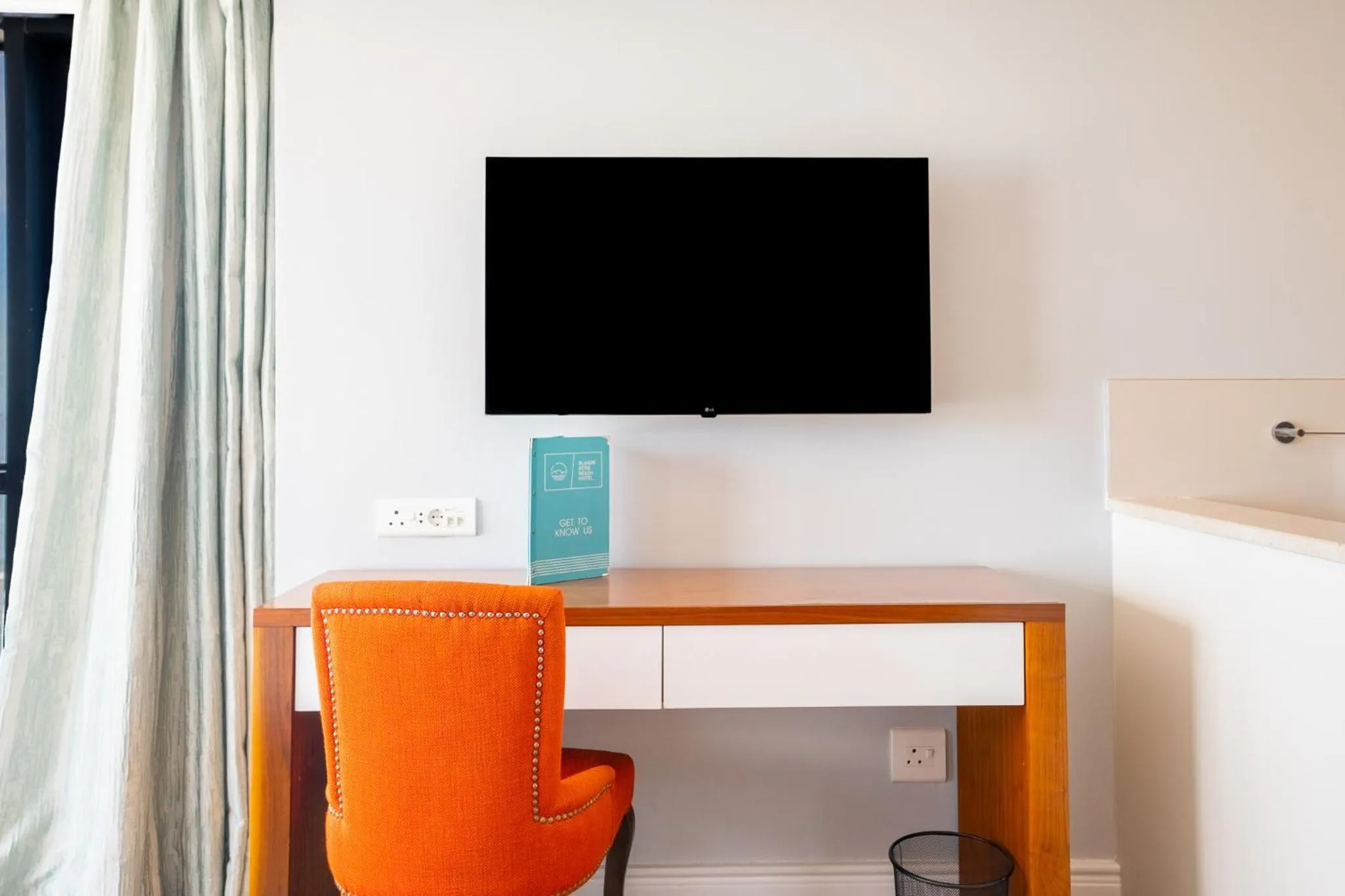 TV and multimedia in Blaauwberg Beach Hotel