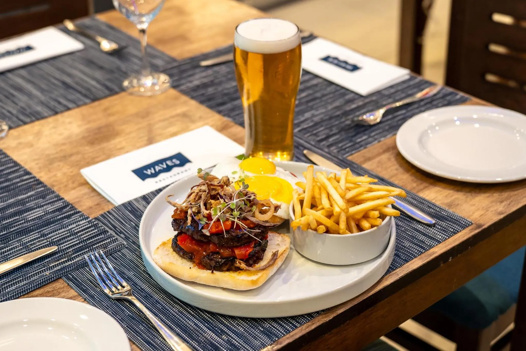 Restaurant/places to eat in Blaauwberg Beach Hotel