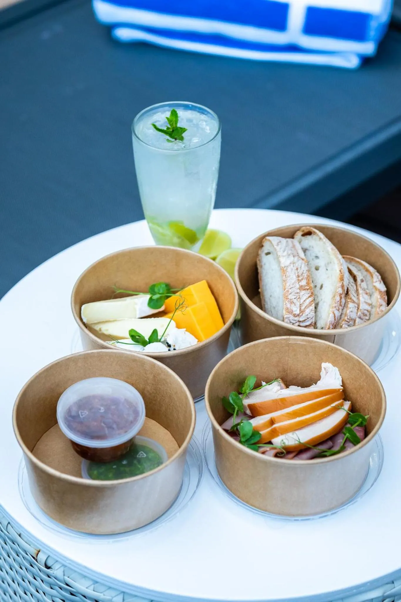 Restaurant/places to eat in Blaauwberg Beach Hotel