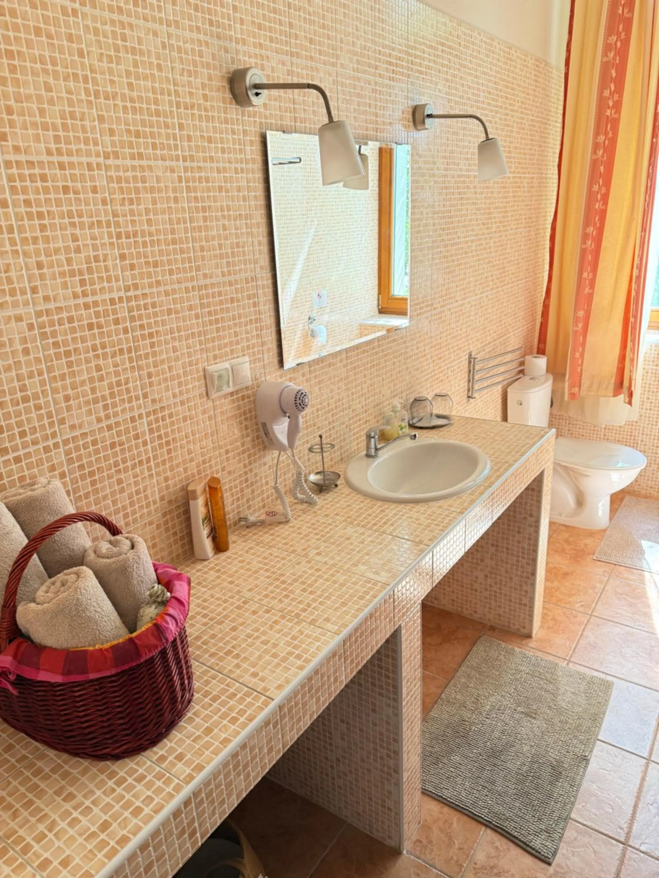 Hotel *** Plauter Kúria