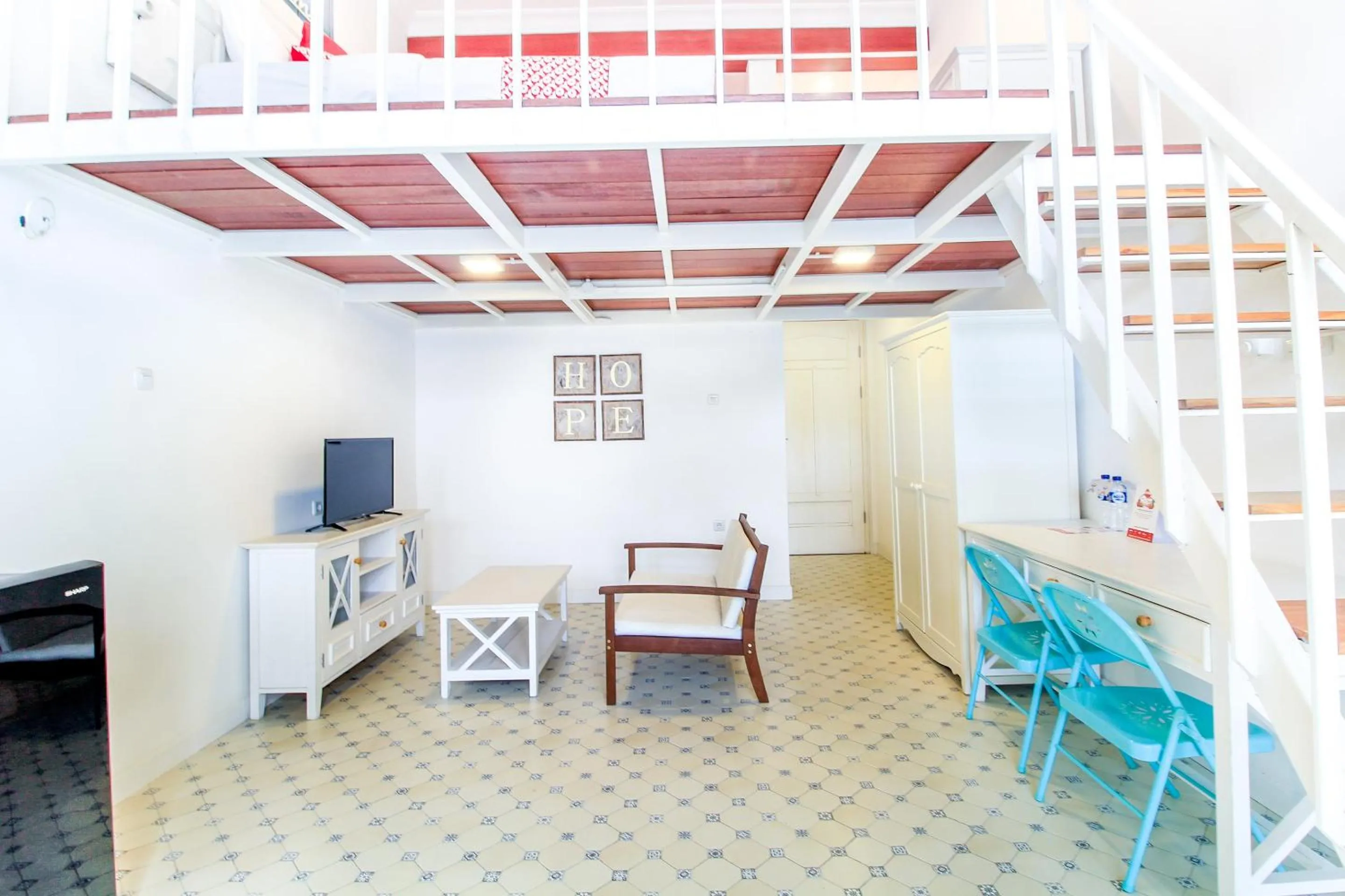 Bedroom in OYO 204 Blessing Residence