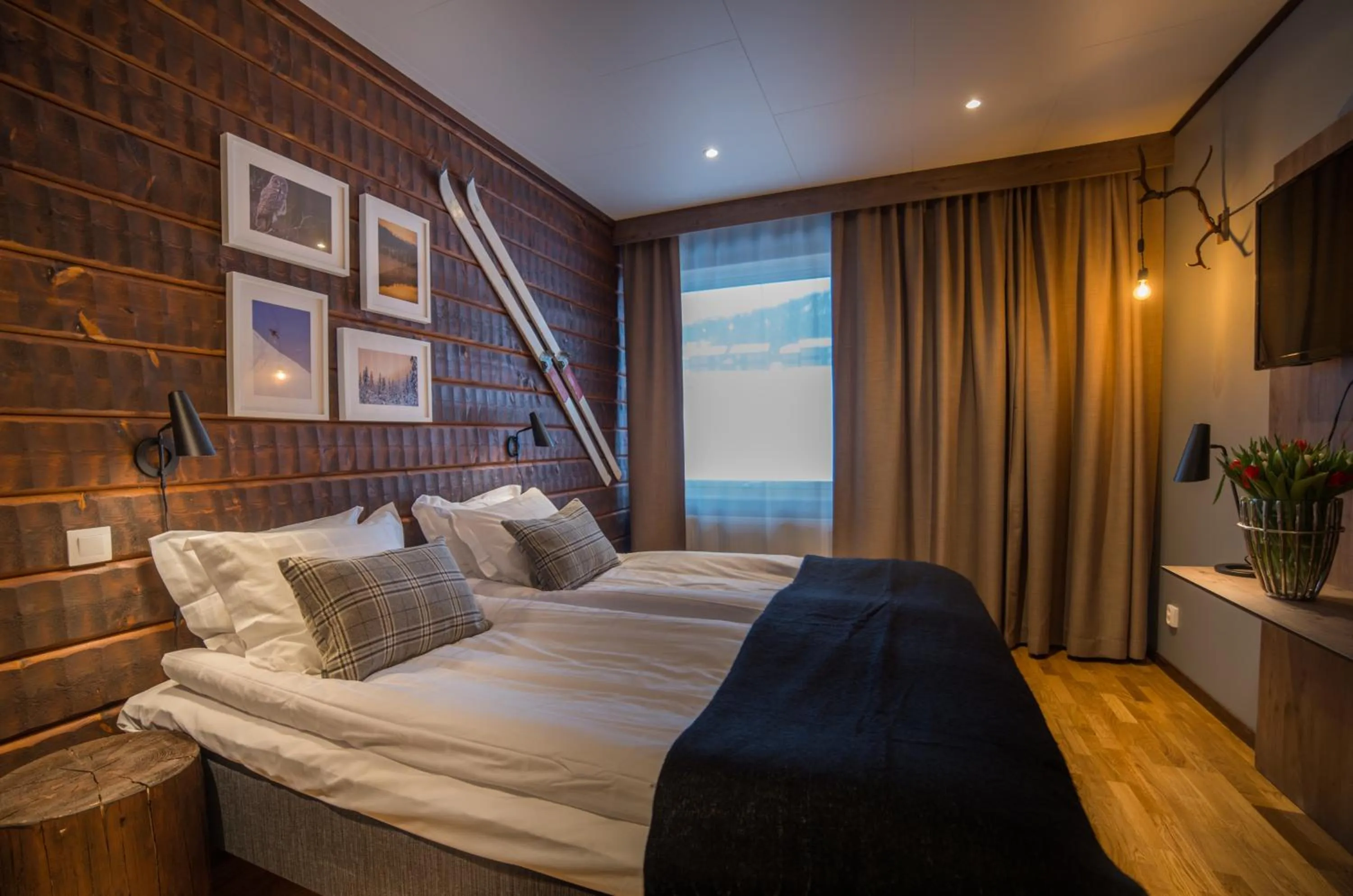 Bed in Mountain Lodge