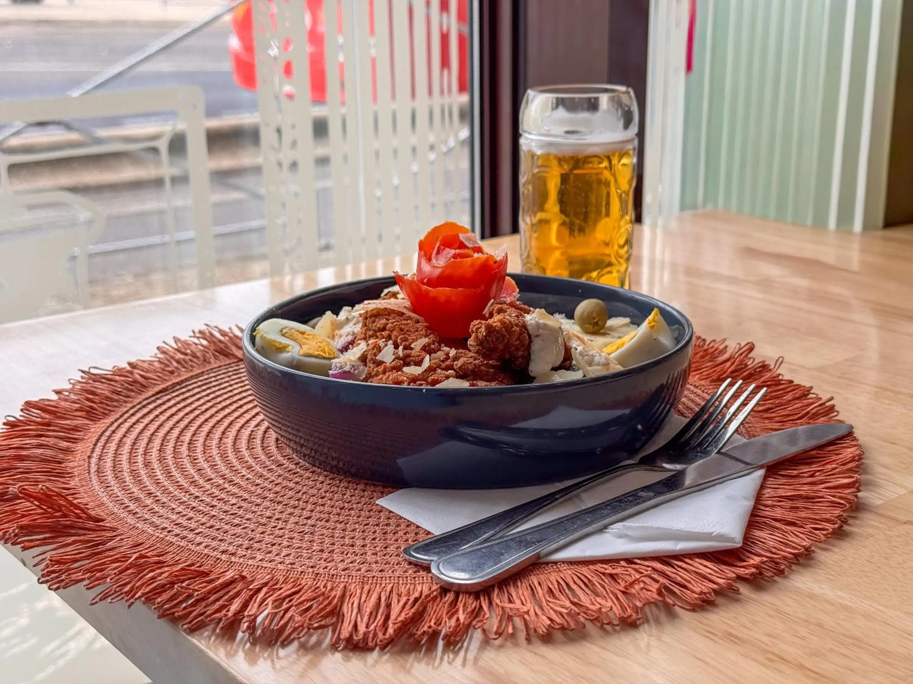 Restaurant/places to eat in ibis budget Nimes Centre Gare Restaurant/places to eat in ibis budget Nimes Centre Gare