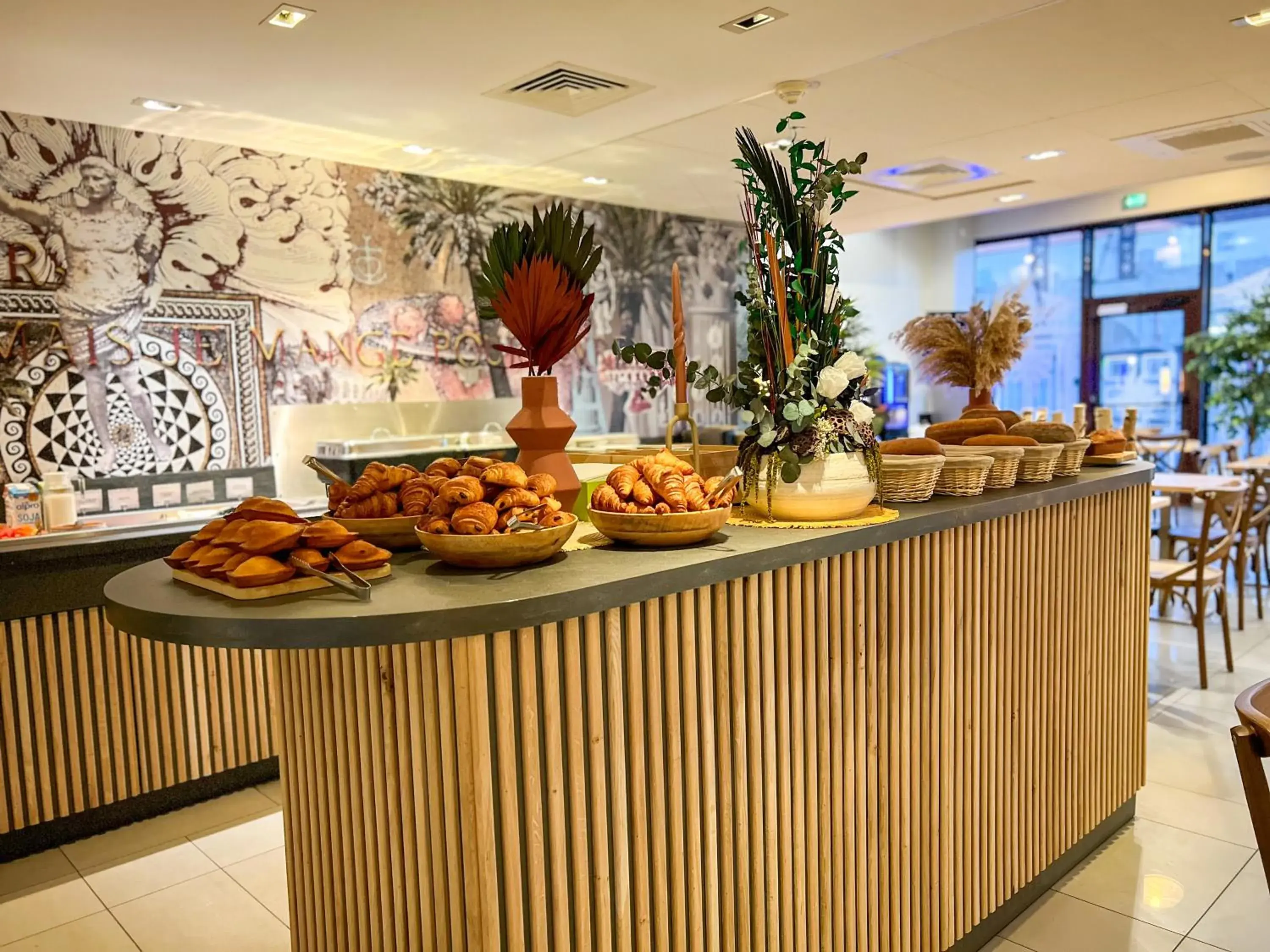 Breakfast in ibis budget Nimes Centre Gare Breakfast in ibis budget Nimes Centre Gare