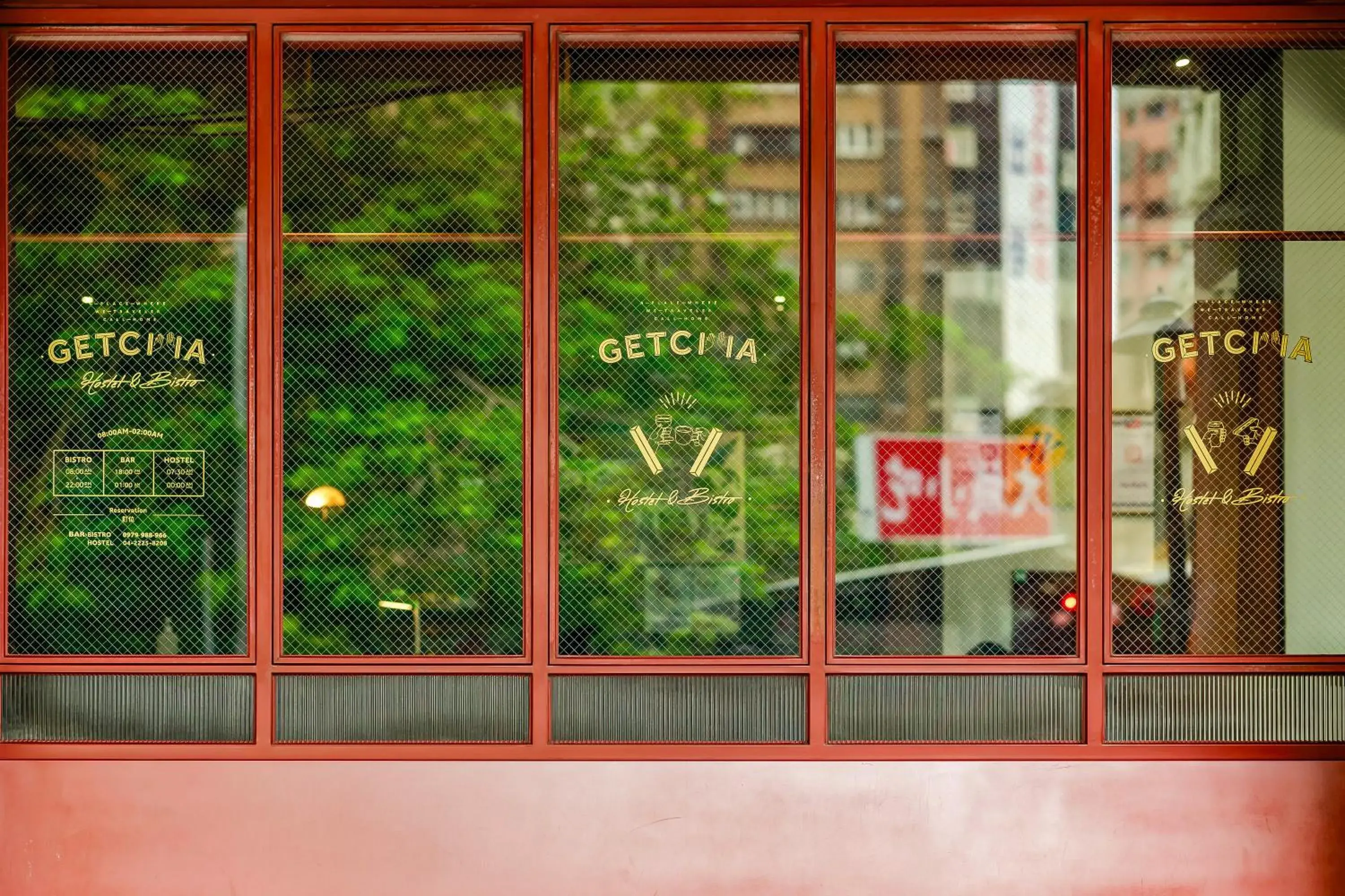 Property building in Getcha Hostel Property building in Getcha Hostel