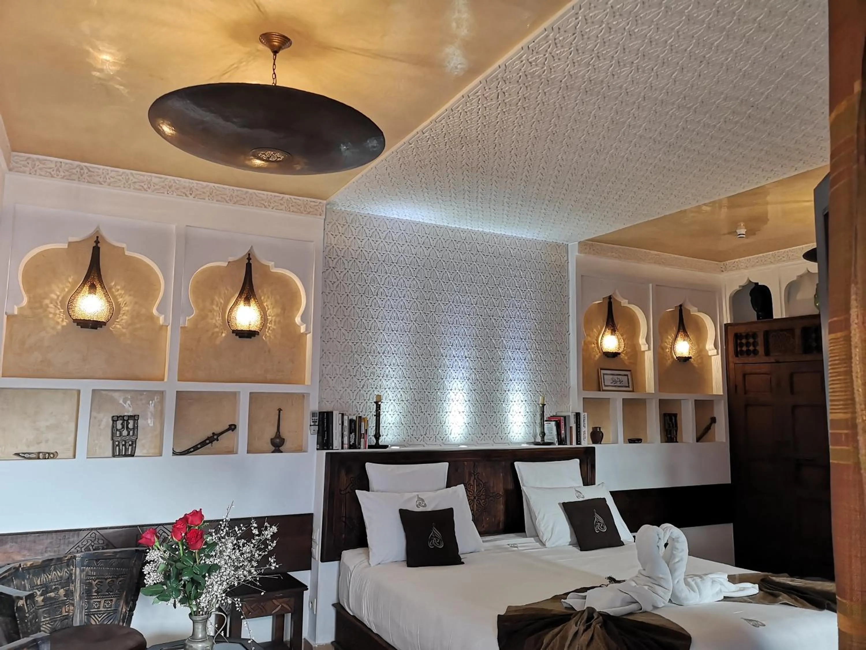 Photo of the whole room in Riad Charme d'Orient Adults Only