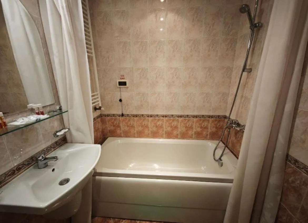 Bathroom in Meridian Hotel Bolyarski