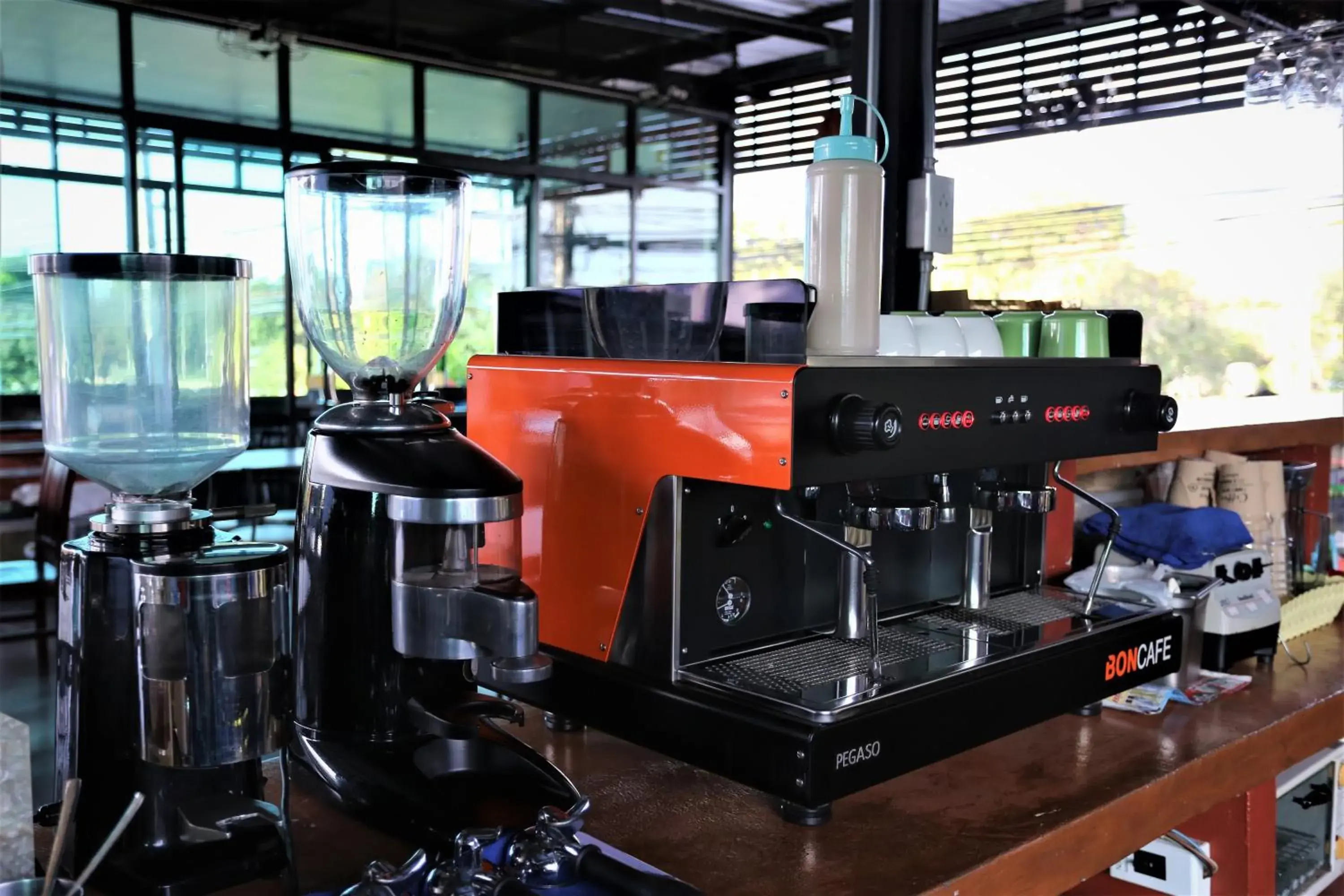 Lounge or bar in Baan Chang Hotel & Coffee House Lounge or bar in Baan Chang Hotel & Coffee House