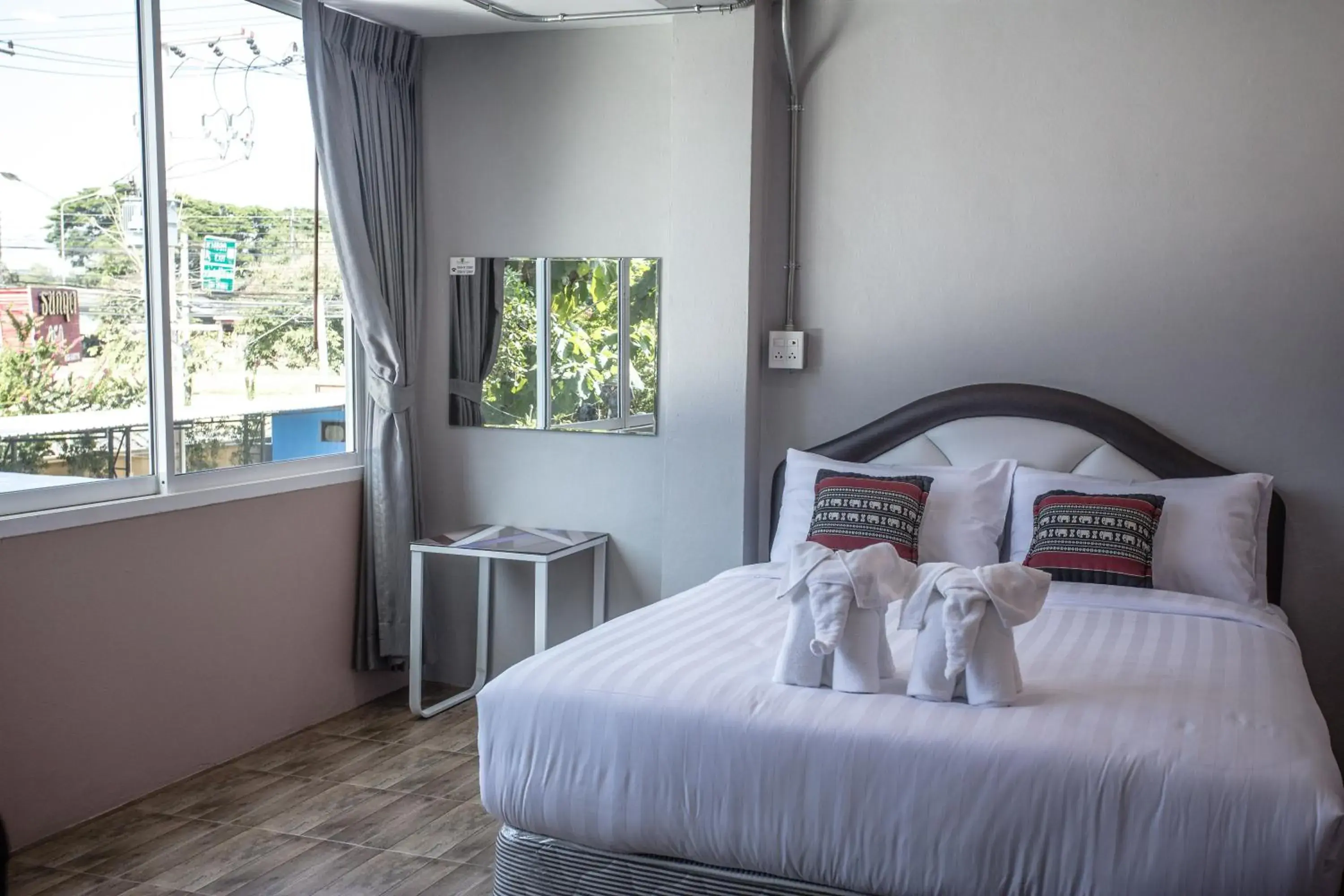 Bedroom, Bed in Baan Chang Hotel & Coffee House Bedroom, Bed in Baan Chang Hotel & Coffee House