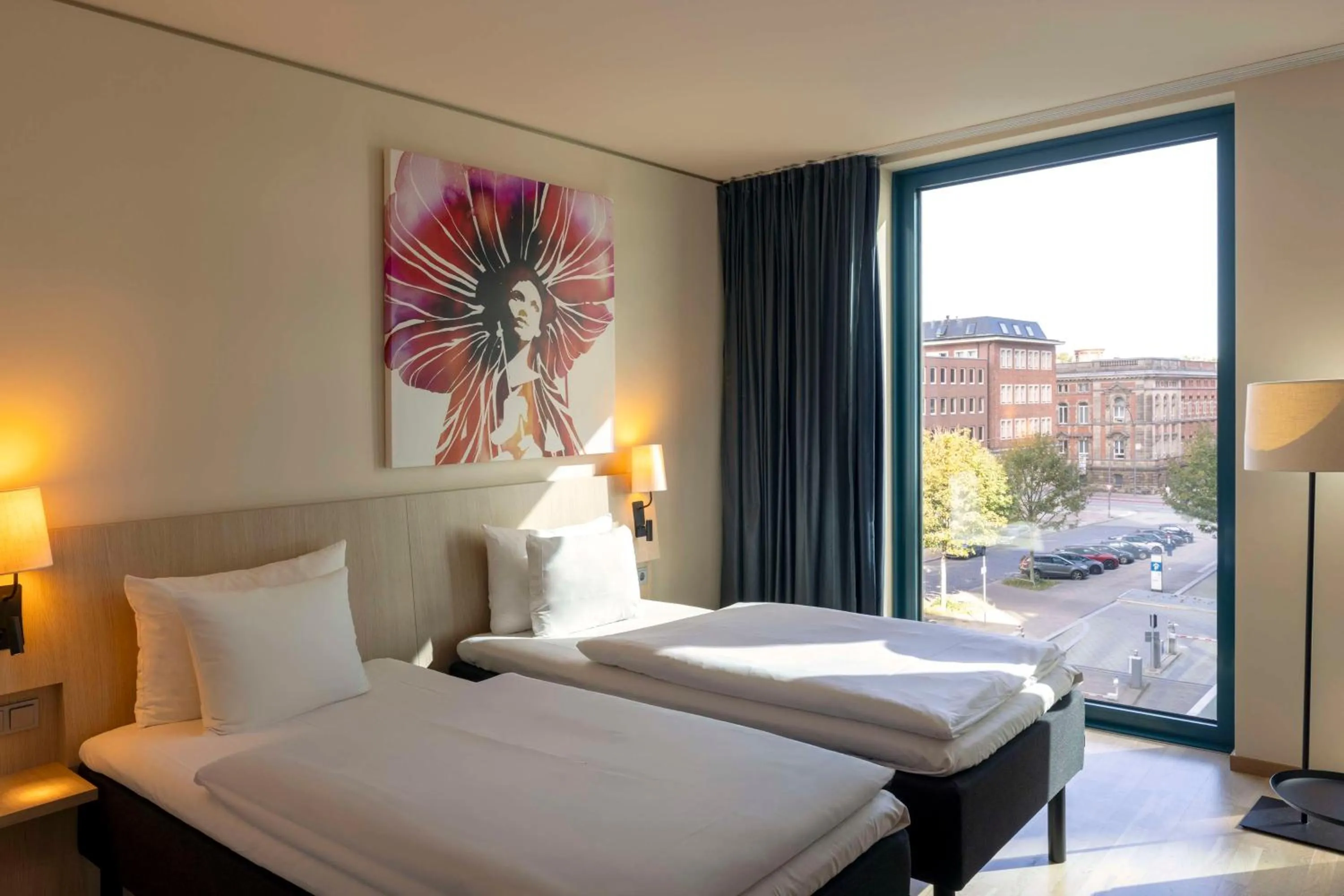 Bedroom, Bed in Scandic Hamburg Emporio