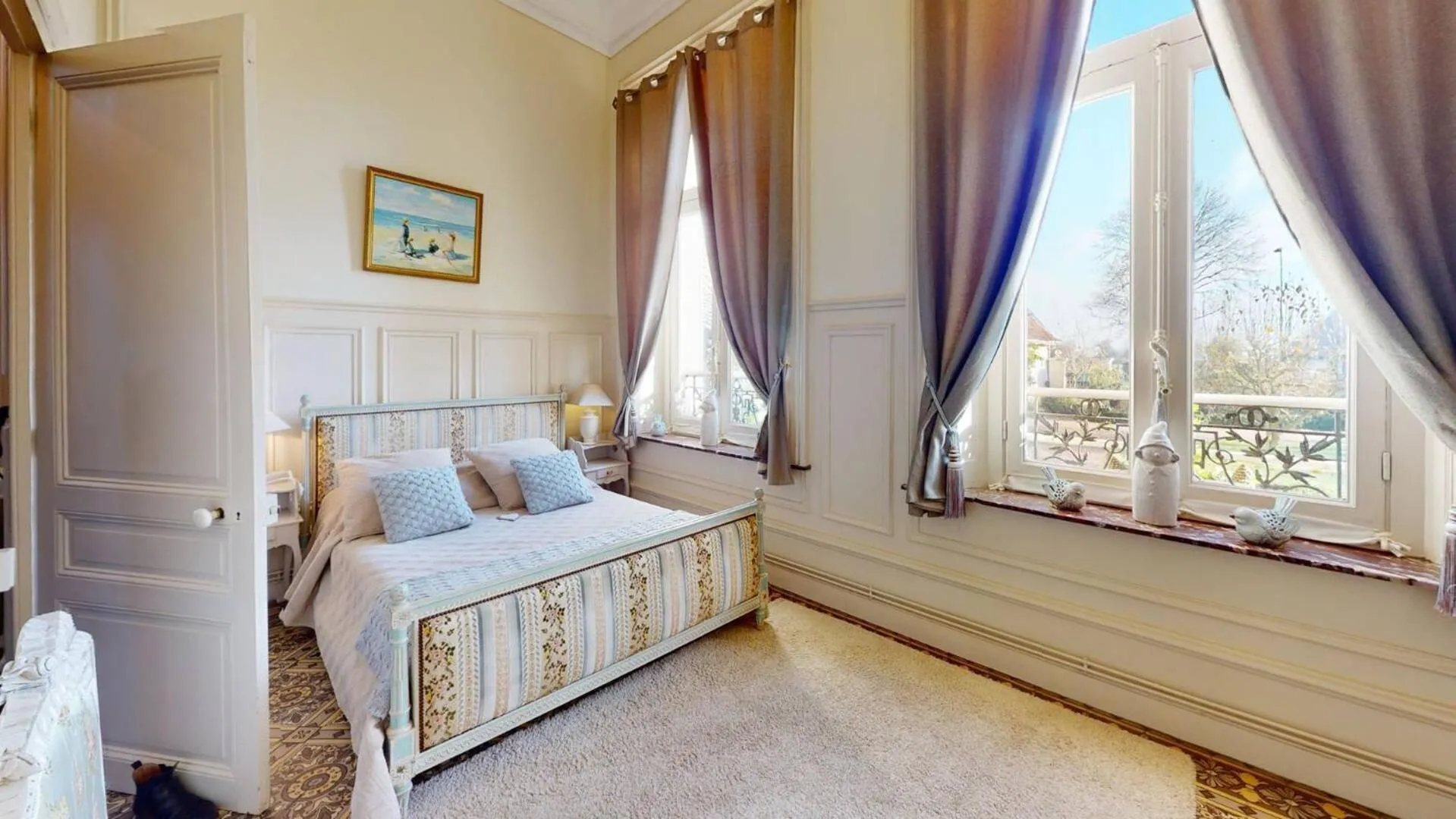 Deluxe Double Room with Bath in Château "Le Castel des Anges"