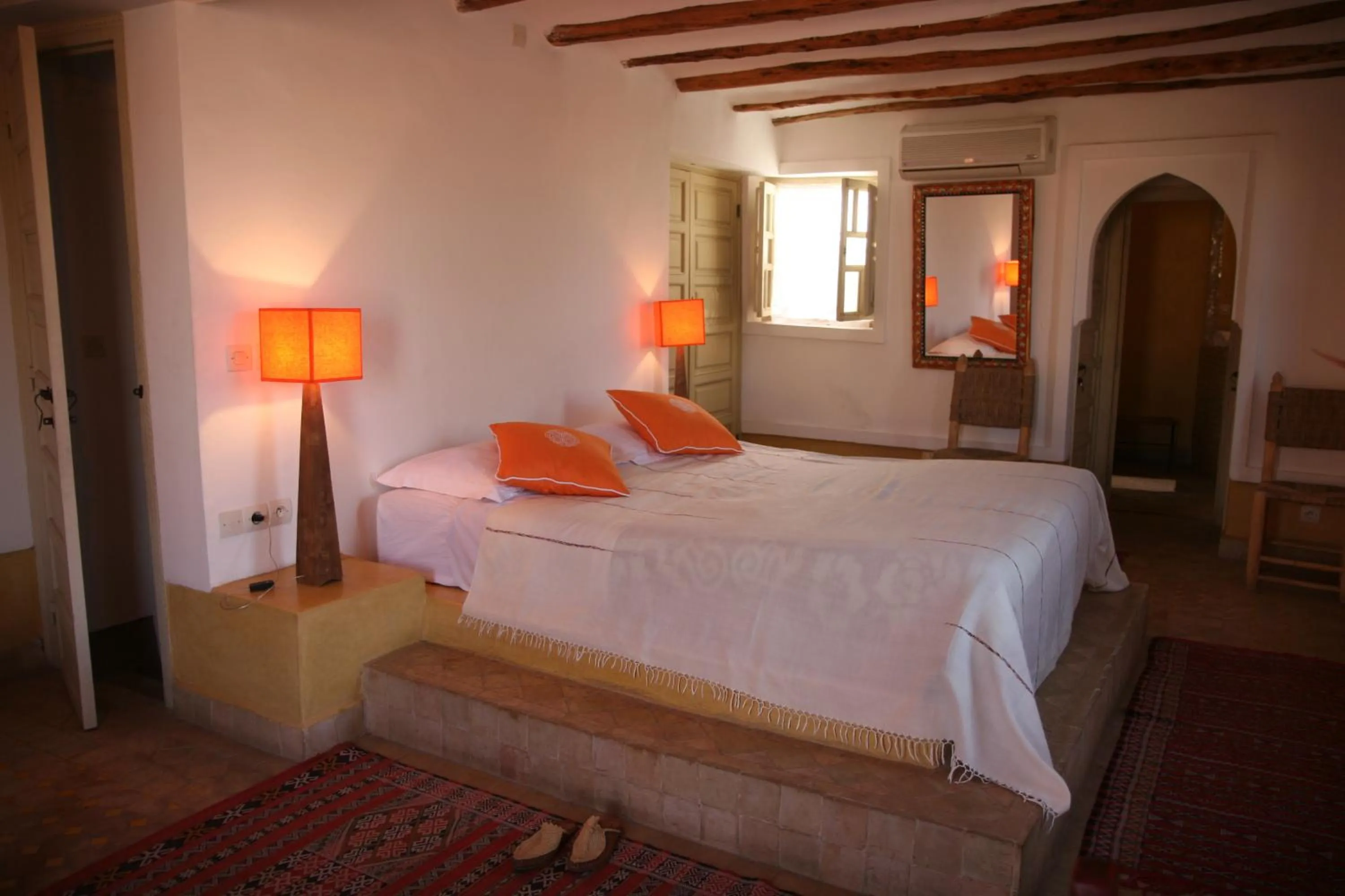 Photo of the whole room, Bed in Riad Spa Dar Nimbus