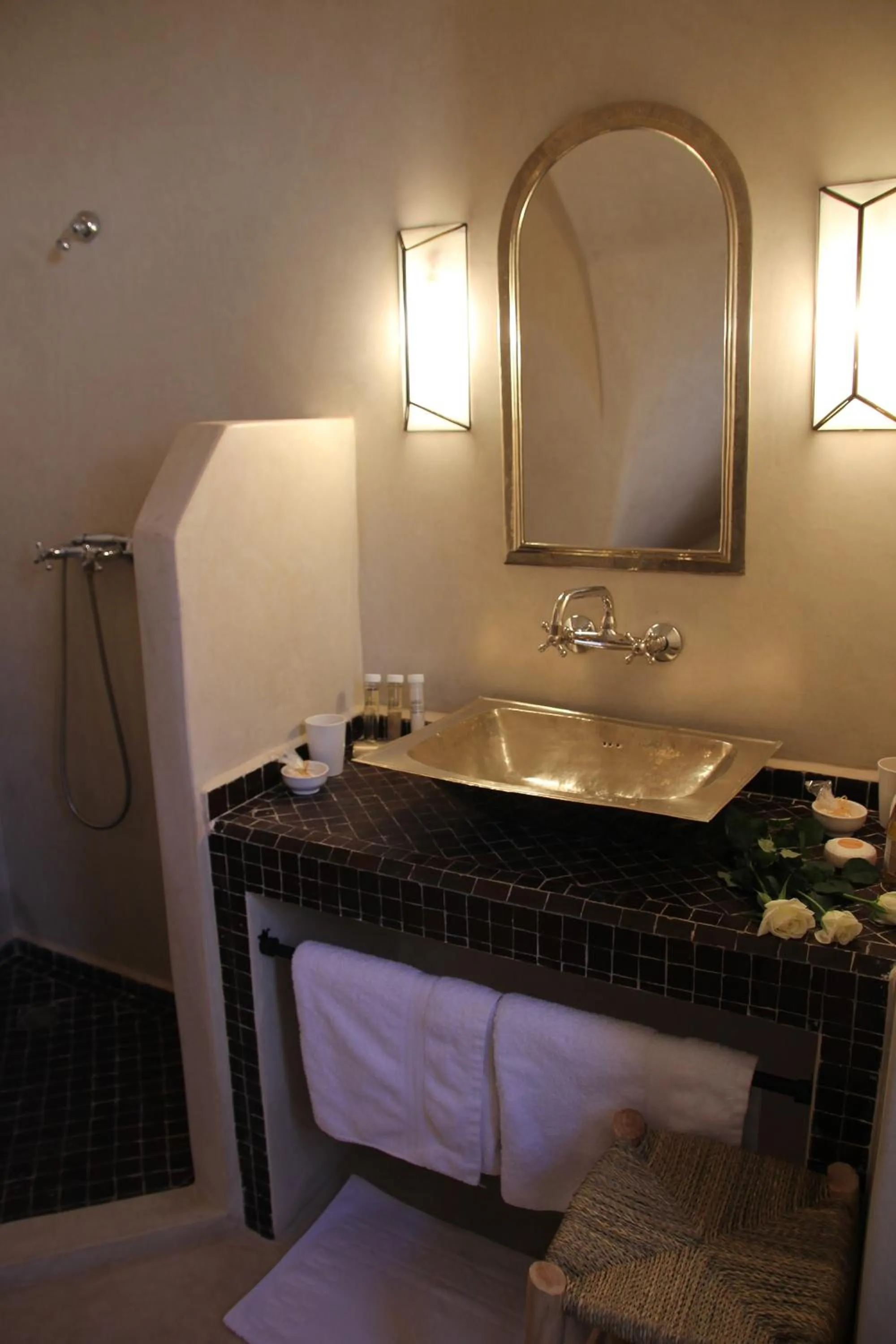 Bathroom in Riad Spa Dar Nimbus