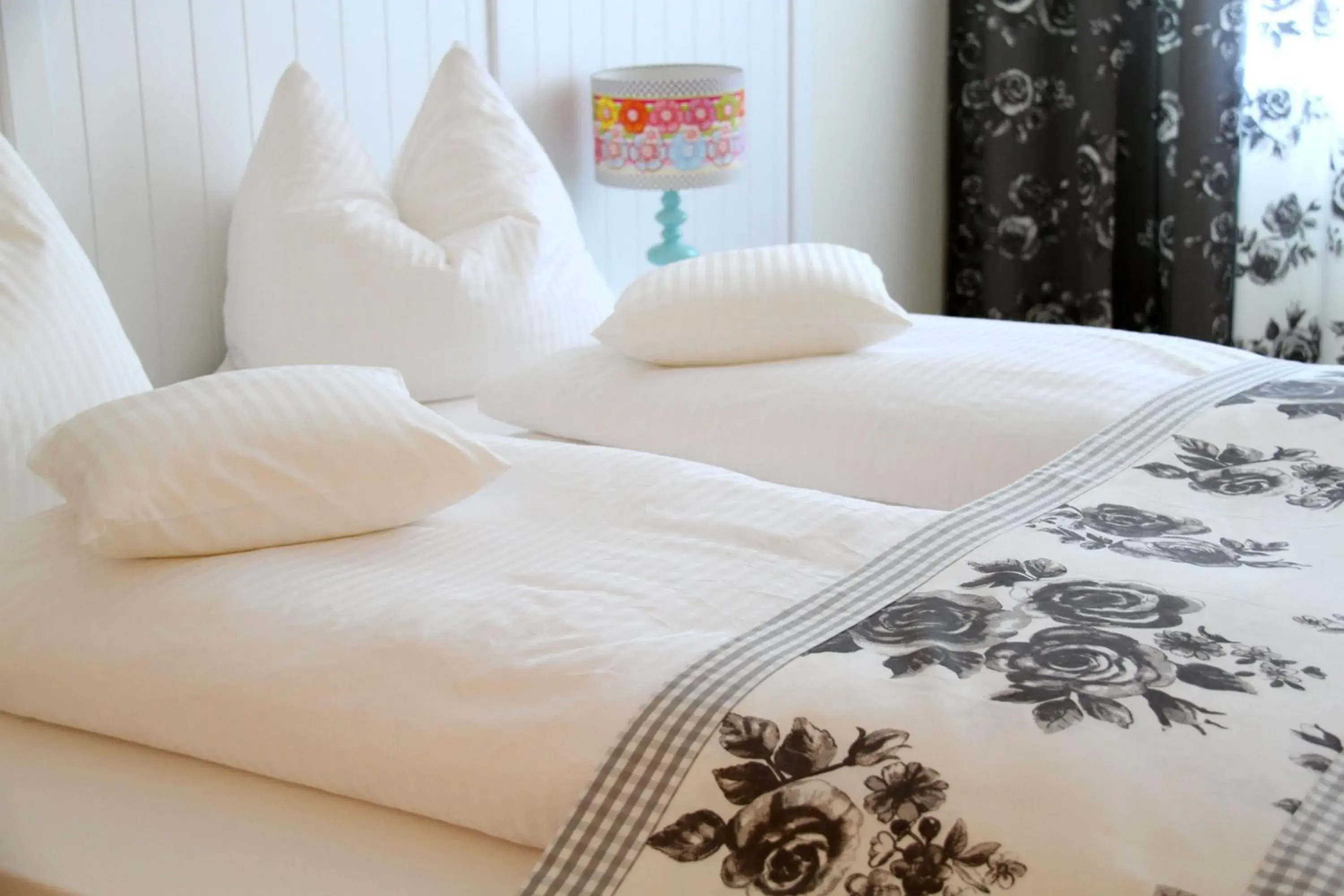 Standard Double Room in Domizil Gols, Boutique - Hotel Standard Double Room in Domizil Gols, Boutique - Hotel