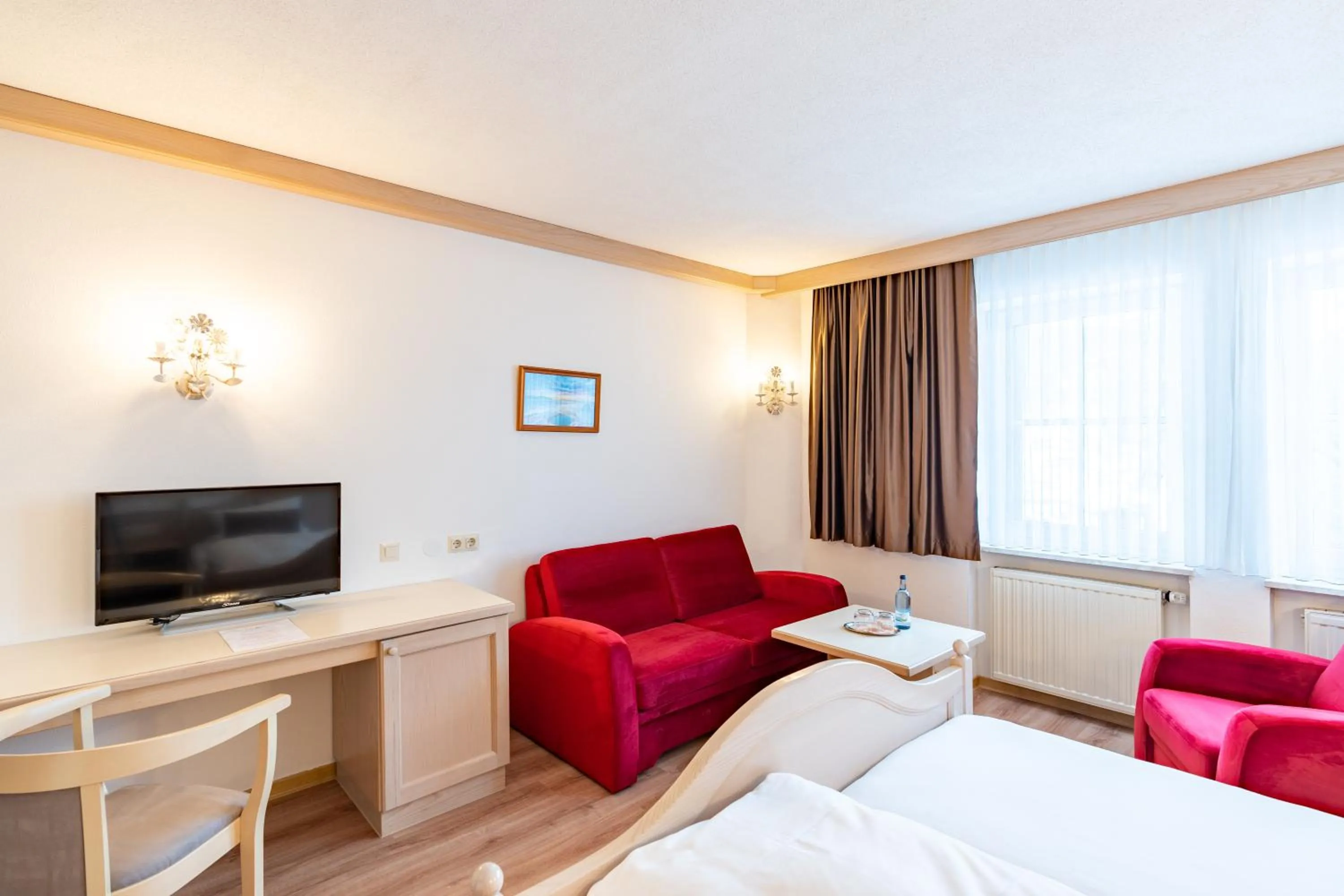 Photo of the whole room, Bed in Hotel Eisensteiner Hof