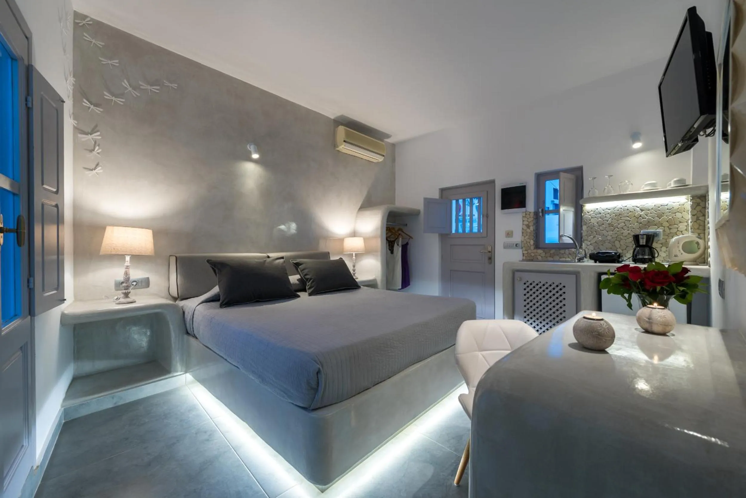 Photo of the whole room, Bed in Nefeli Homes - Adults Only