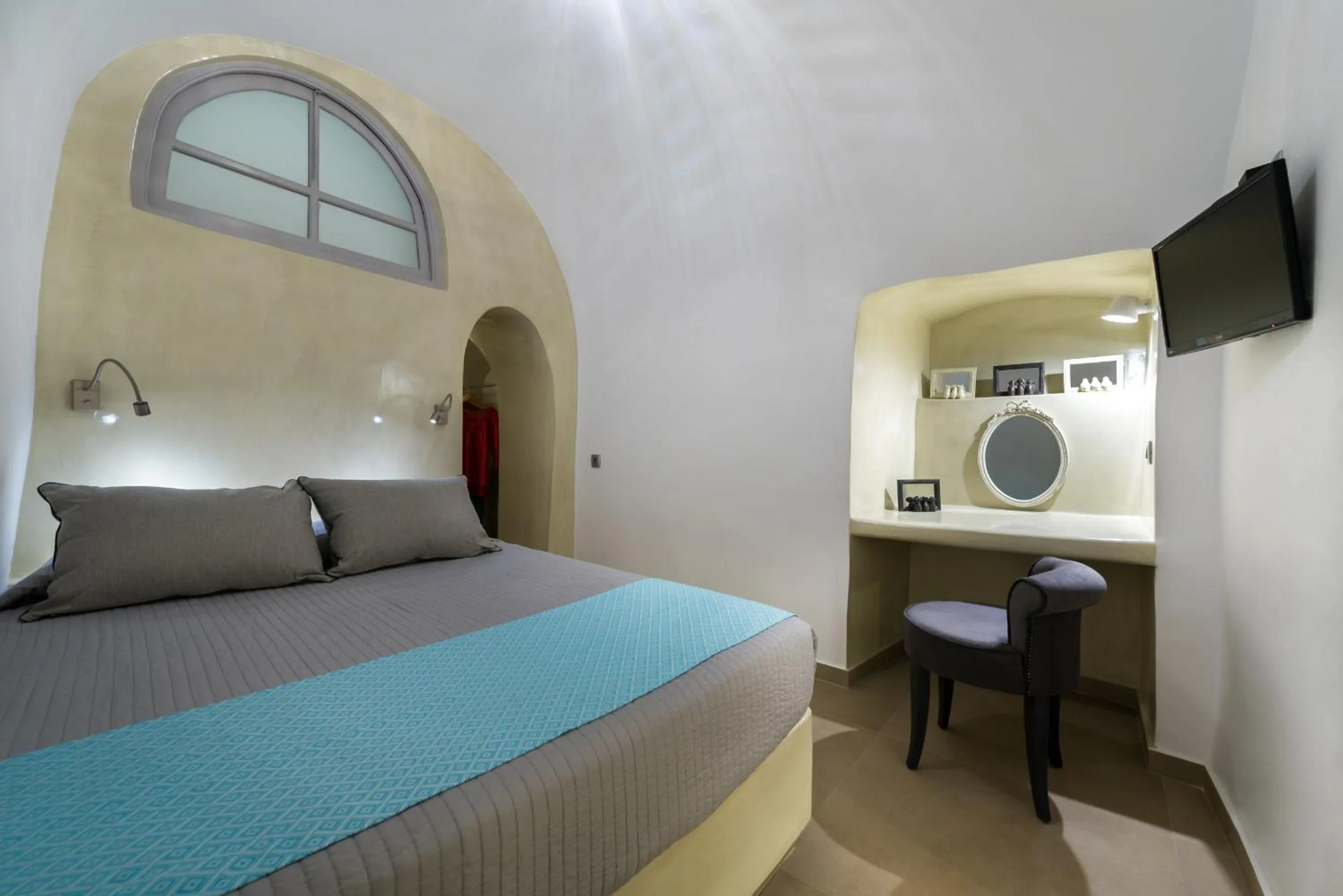 Bedroom, Bed in Nefeli Homes - Adults Only