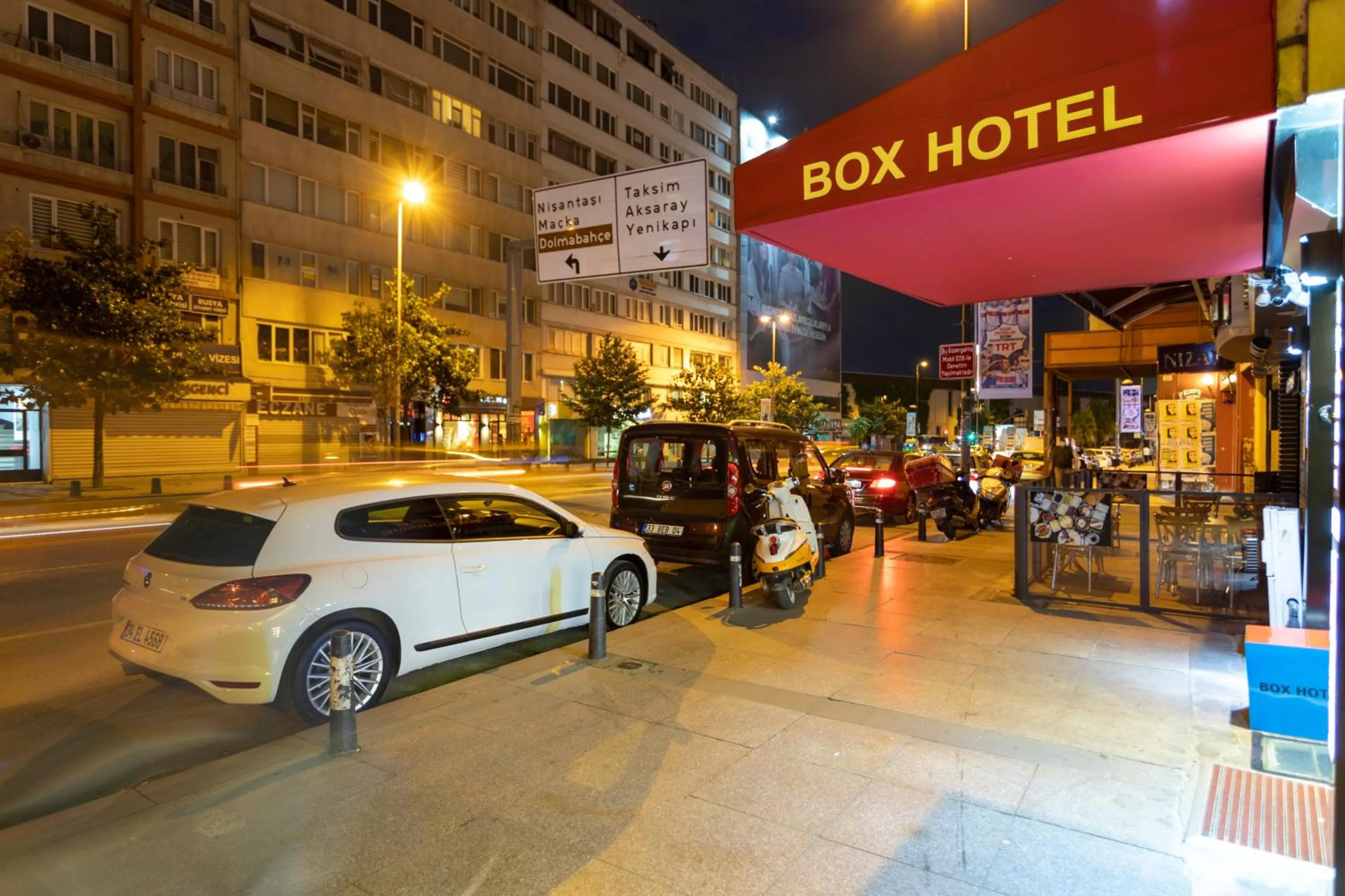 Istanbul Box Hotel
