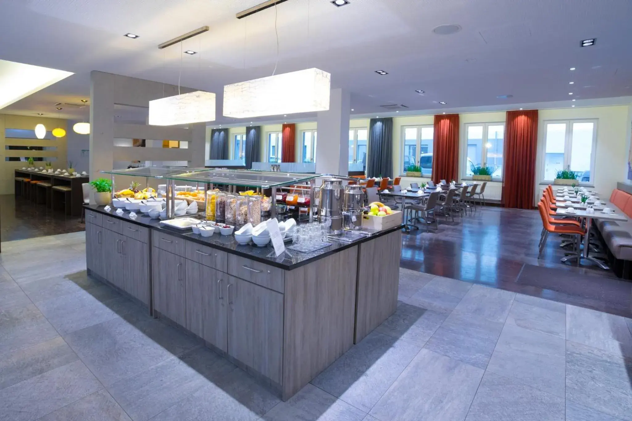 Restaurant/places to eat in Garner Hotel Berlin - Mitte by IHG Restaurant/places to eat in Garner Hotel Berlin - Mitte by IHG