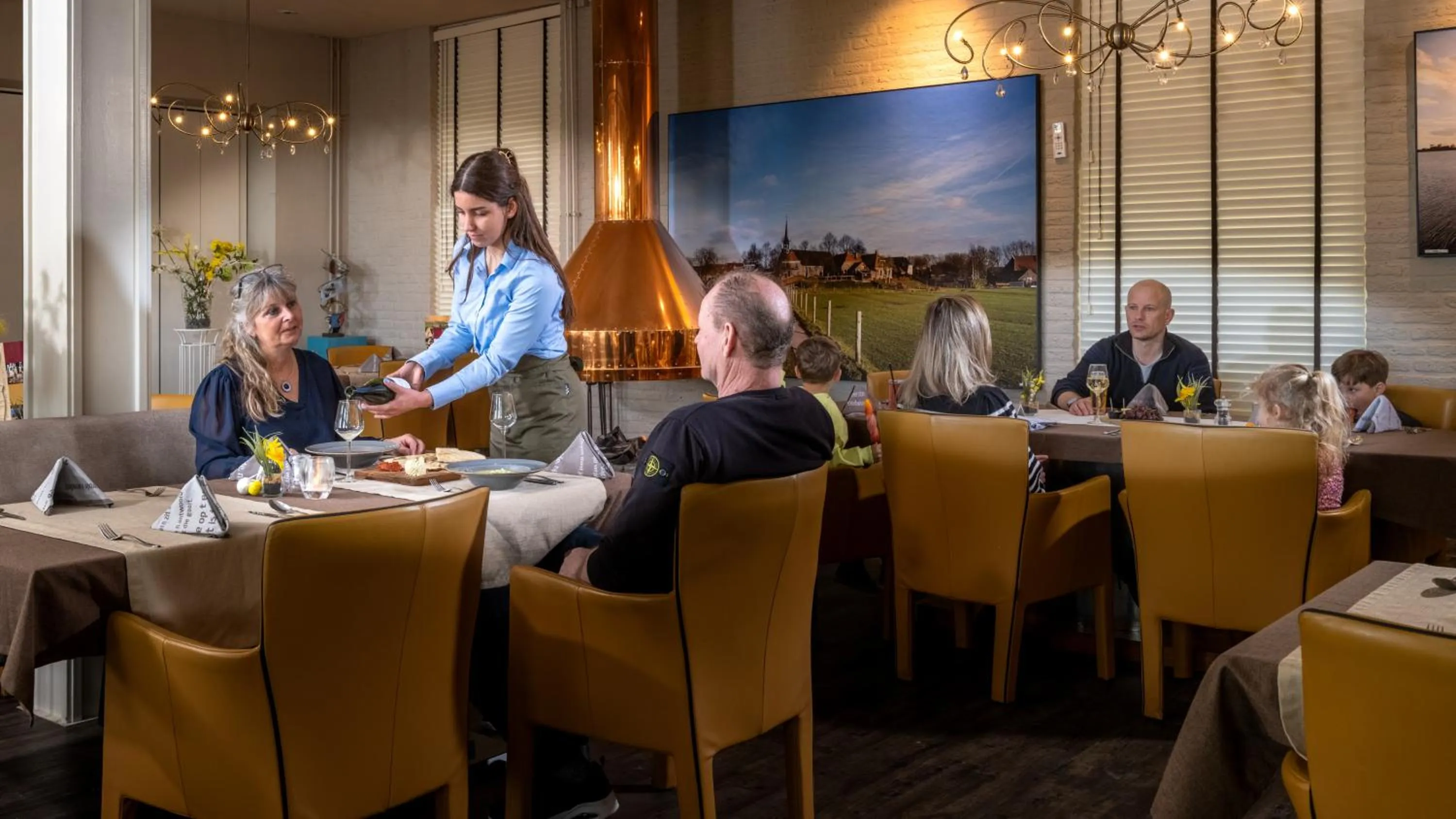 Restaurant/places to eat in Best Western Plus Hotel Restaurant Aduard