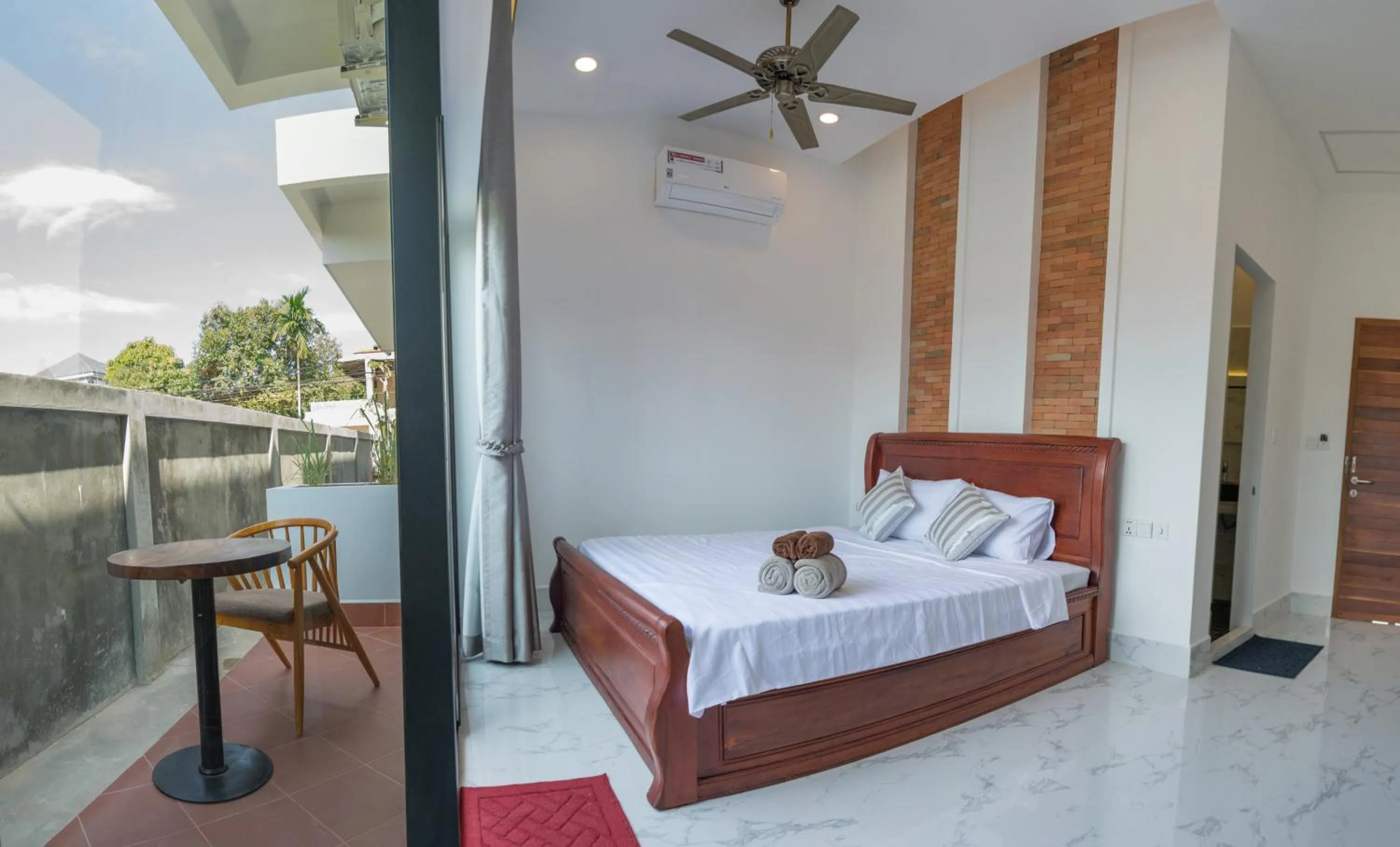 Bedroom, Bed in Siemreap City Residence