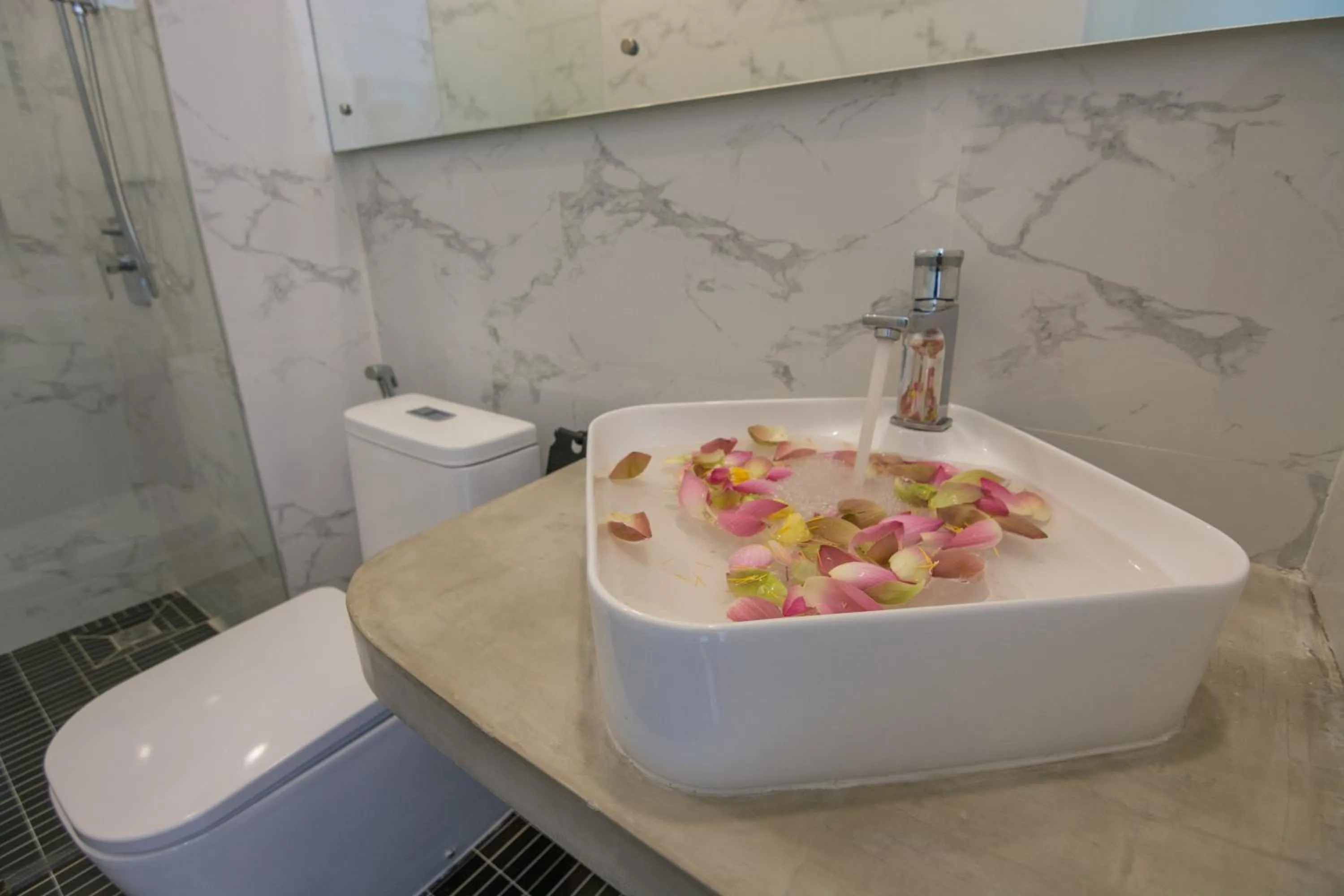 Toilet in Siemreap City Residence