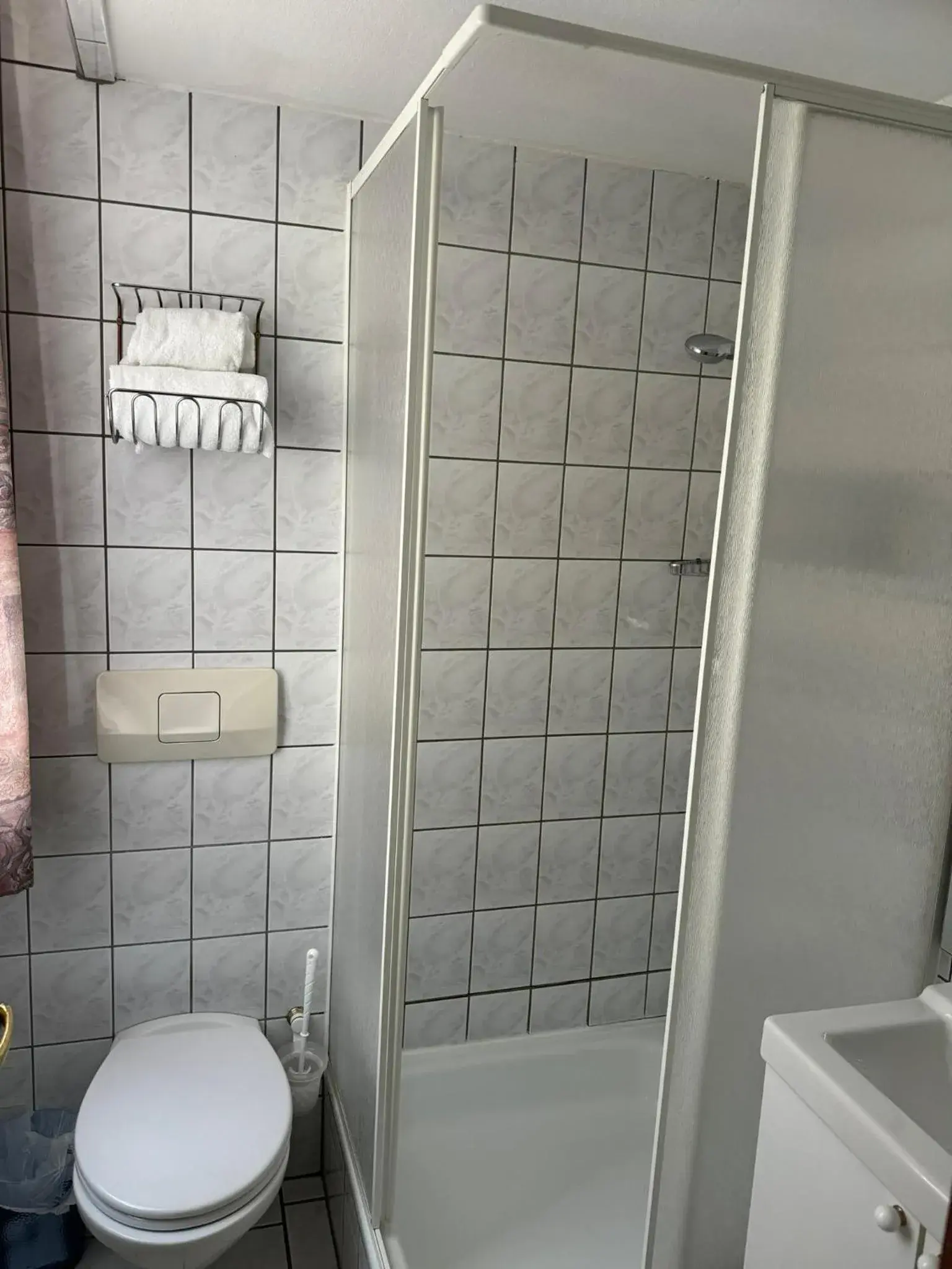 Small Single Room in Hotel Goldenes Lamm Small Single Room in Hotel Goldenes Lamm