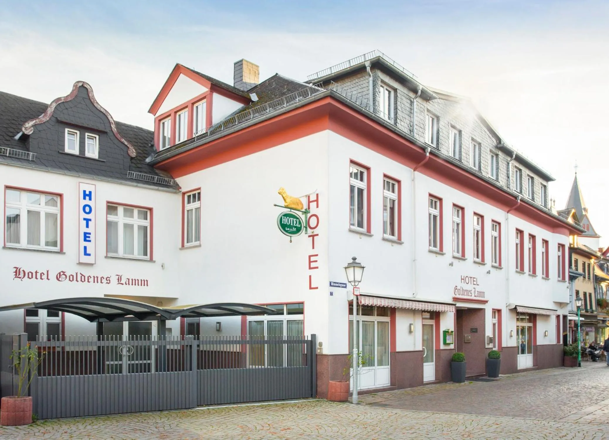 Property building in Hotel Goldenes Lamm