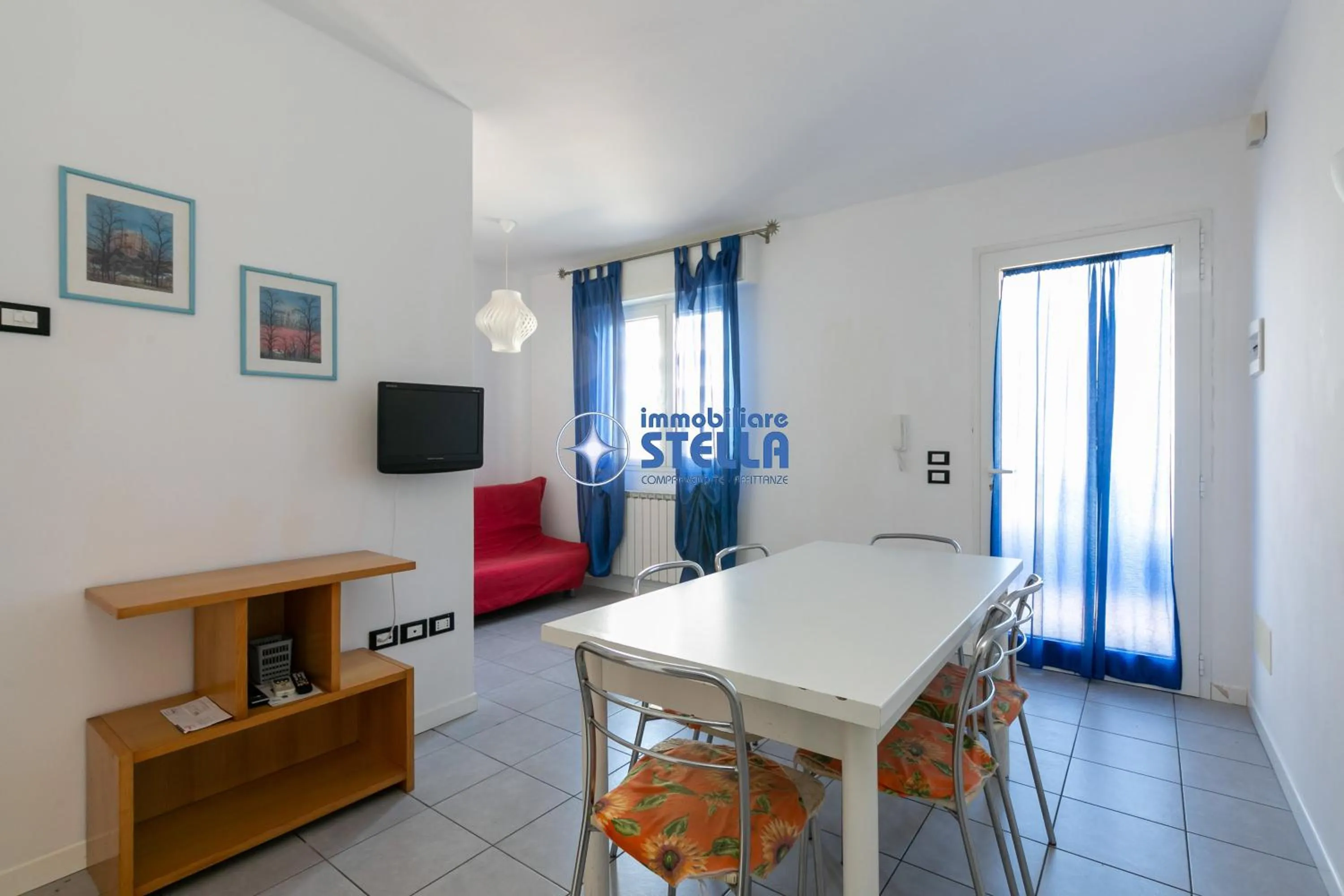 Seating area in Condominio Milan